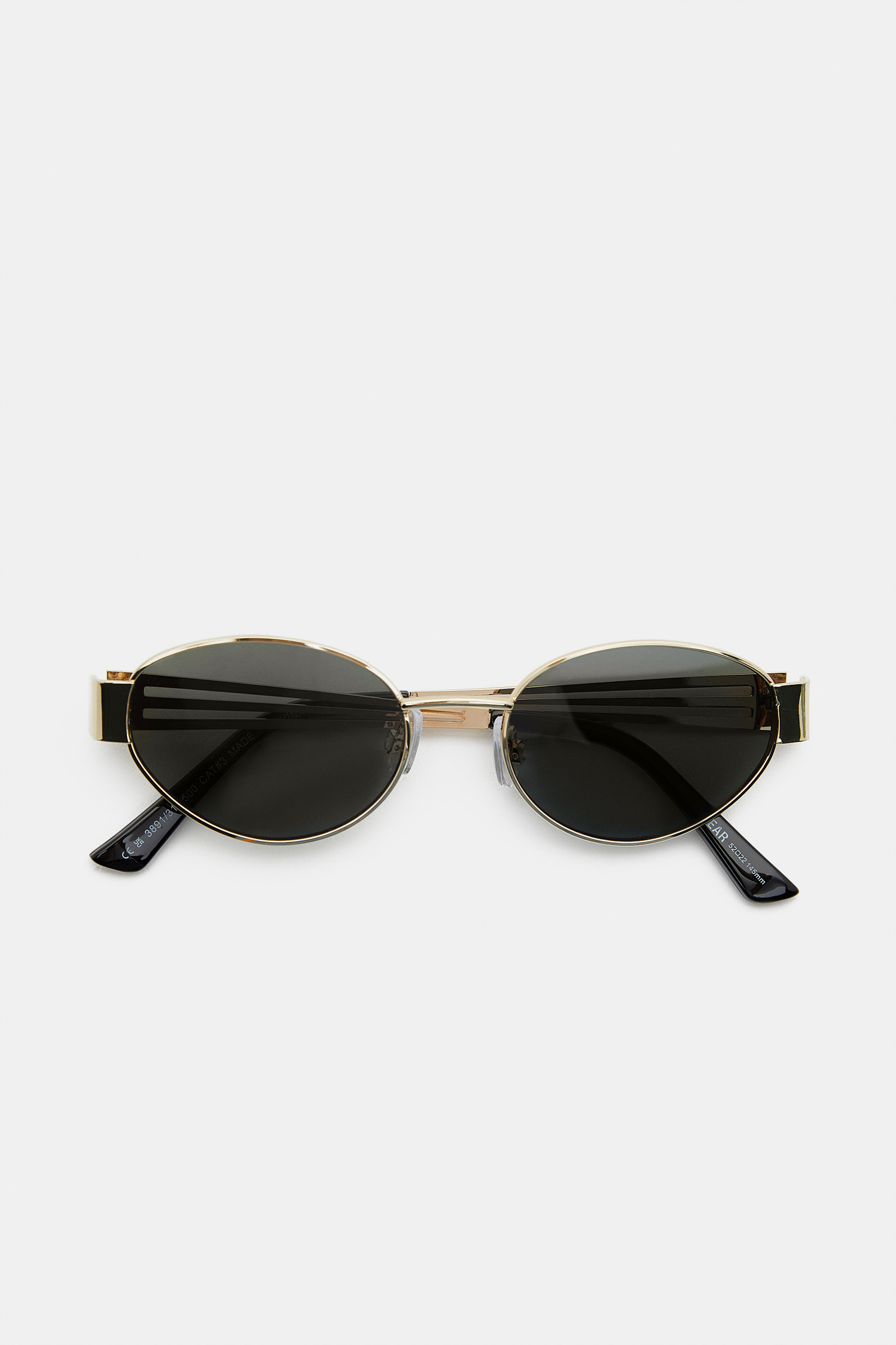 Metal sunglasses | PULL and BEAR UK