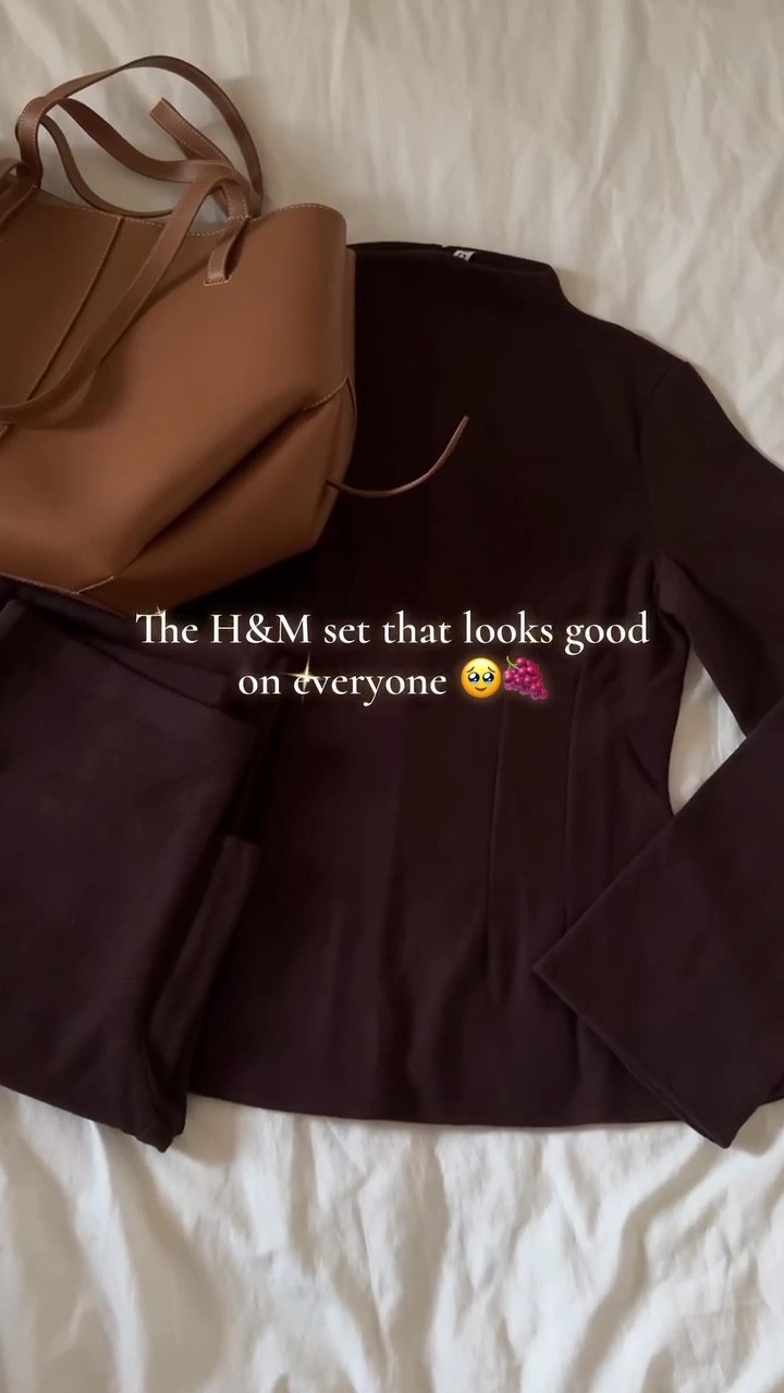 Comment RESTOCK to receive the link 
Kommentiere RESTOCK, um den link zu erhalten 

Folgt für mehr @sheglamms 

#hm #hmzweiteiler #hm #burgundy #h&m