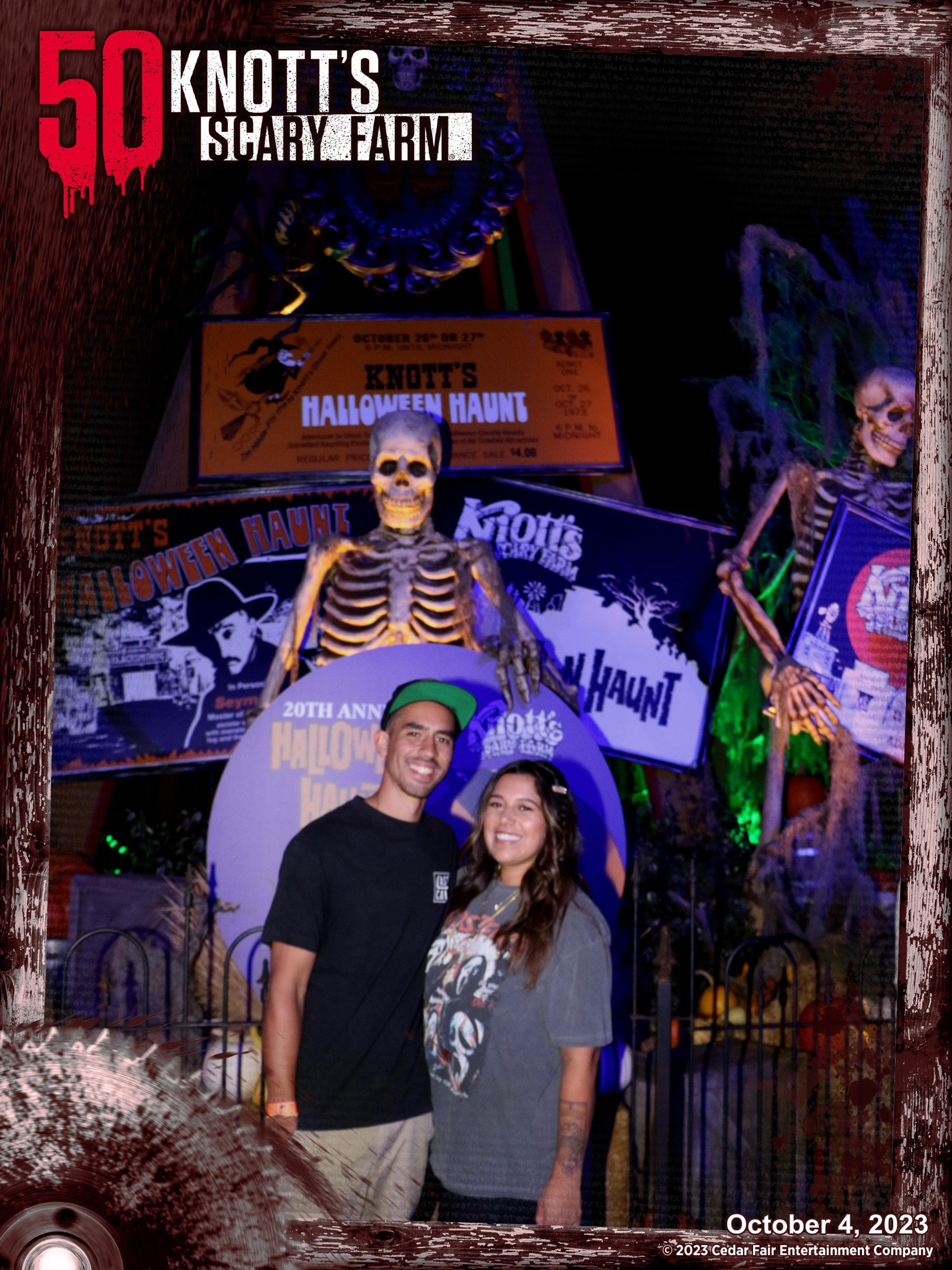 Halloween graphic tee! Scream is my fave! #halloween #scream #graphictee 

#LTKSeasonal #LTKmidsize #LTKHalloween