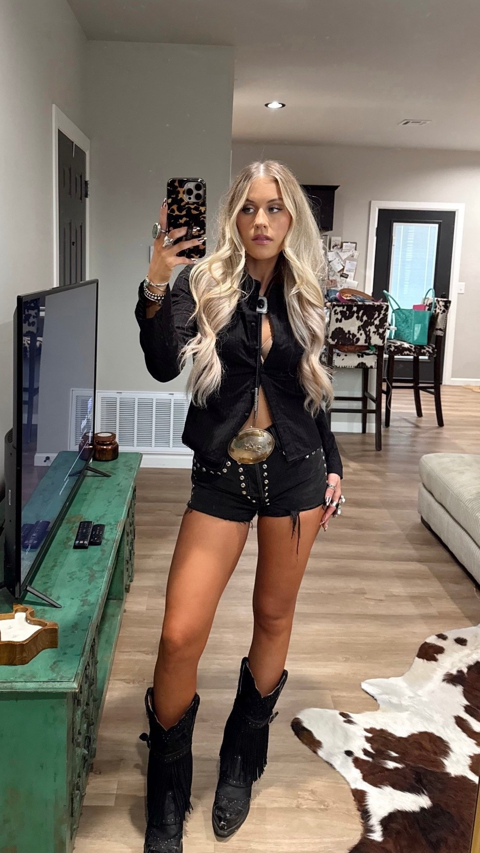 night out on the town 🤠 

#LTKFestival #LTKSeasonal #LTKootd