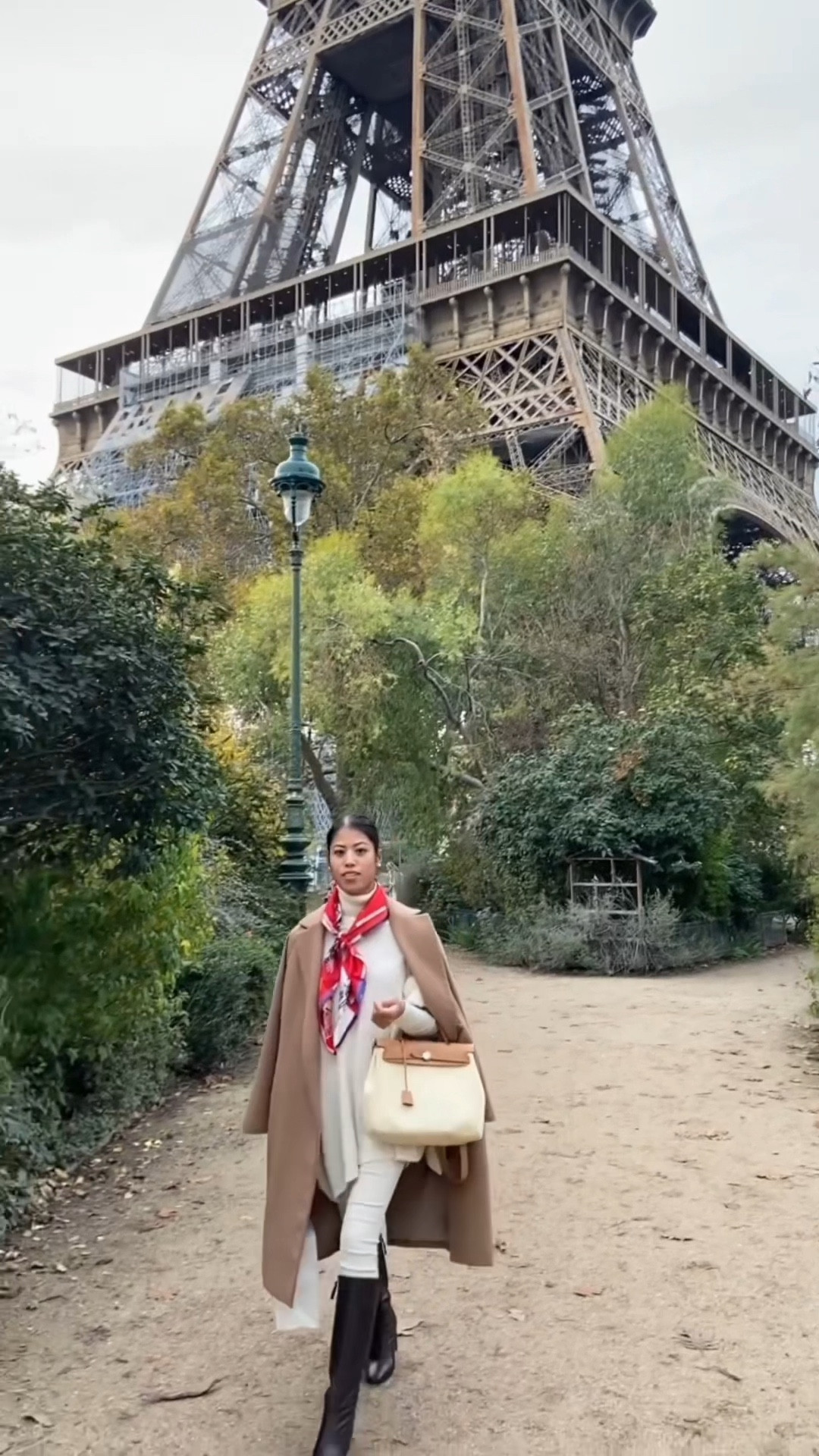 The perfect transitional coat from Uniqlo! Wool blend camel coat is a wardrobe staple. Camel coats come in a wide variety of styles and price points. Look classic and chic with timeless and affordable fall outfits, fall fashion, fall style.

#falloutfits #fallstyle #fallfashion #uniqlo #classic #timeless #capsulewardrobe #wardrobebasic #woolcoat #camelcoat #jcrew

#LTKstyletip #LTKSeasonal