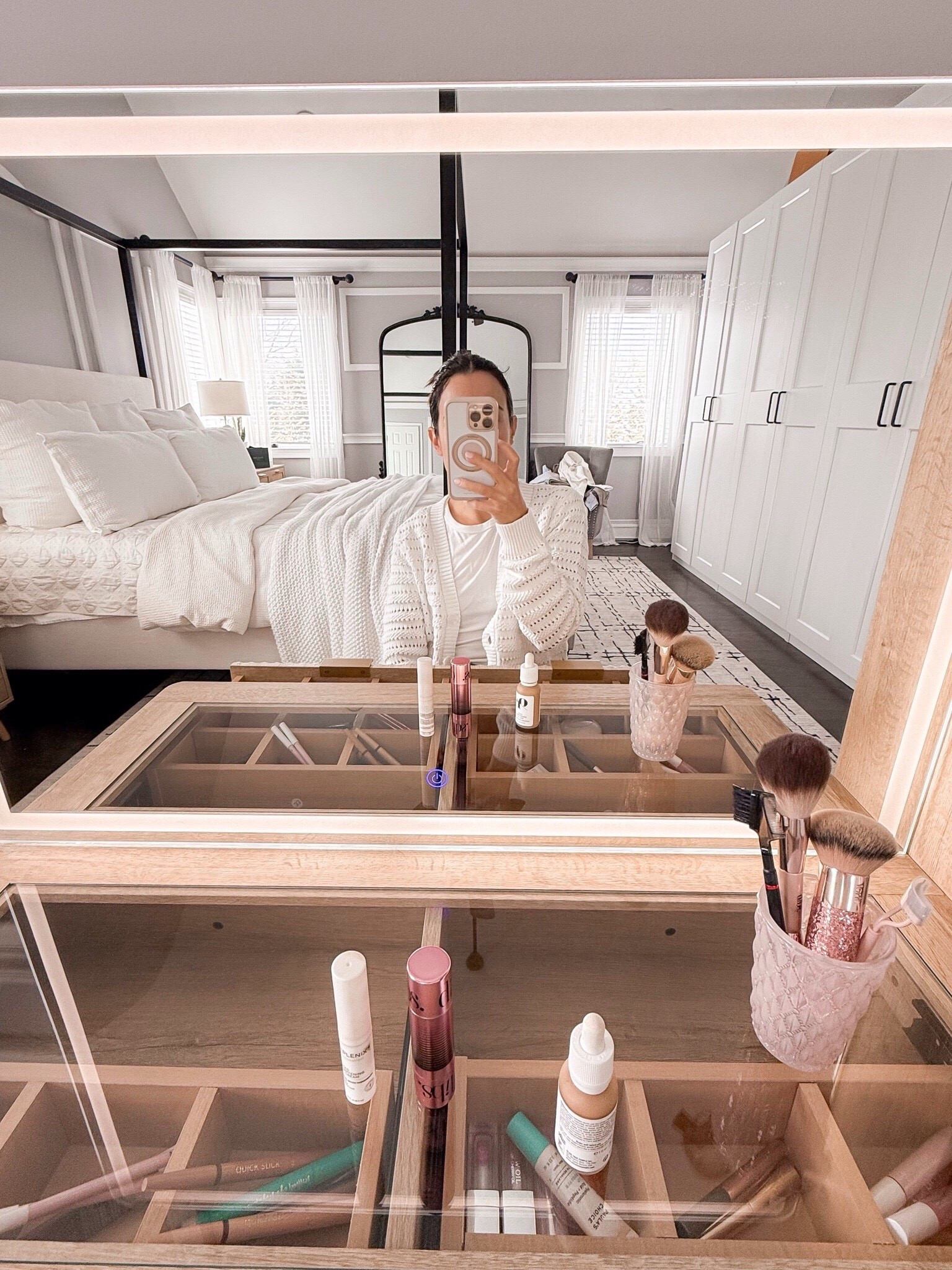 New vanity and I’m OBSESSED 🙌🏻 from Amazonn

Follow my LTK @mrscasual on the @shop.LTK app to view this post and get my exclusive app-only content!

#LTKHome #LTKFindsUnder50 #LTKFindsUnder100