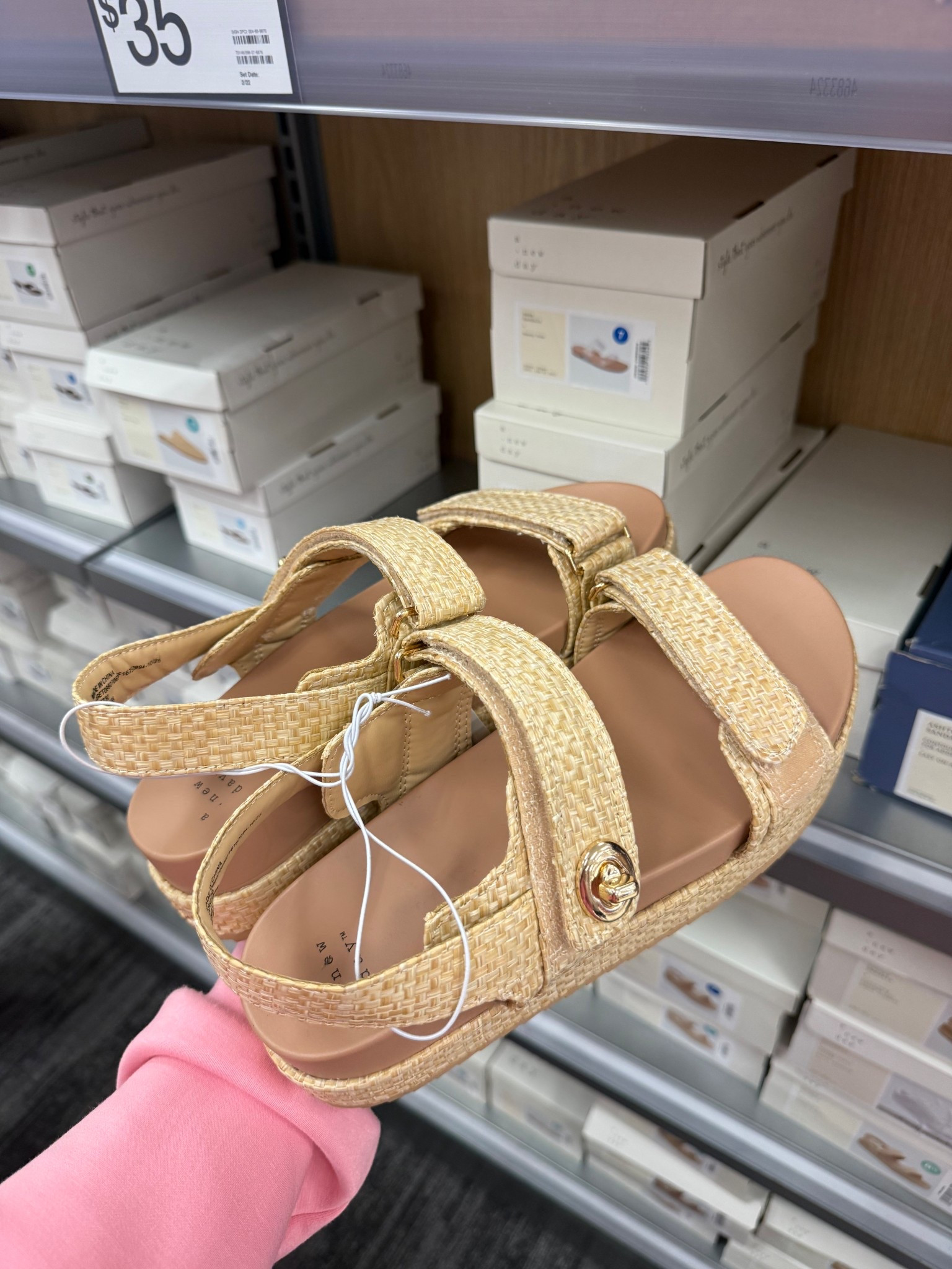 Target spring sandal
Target, spring outfits, target style, spring 