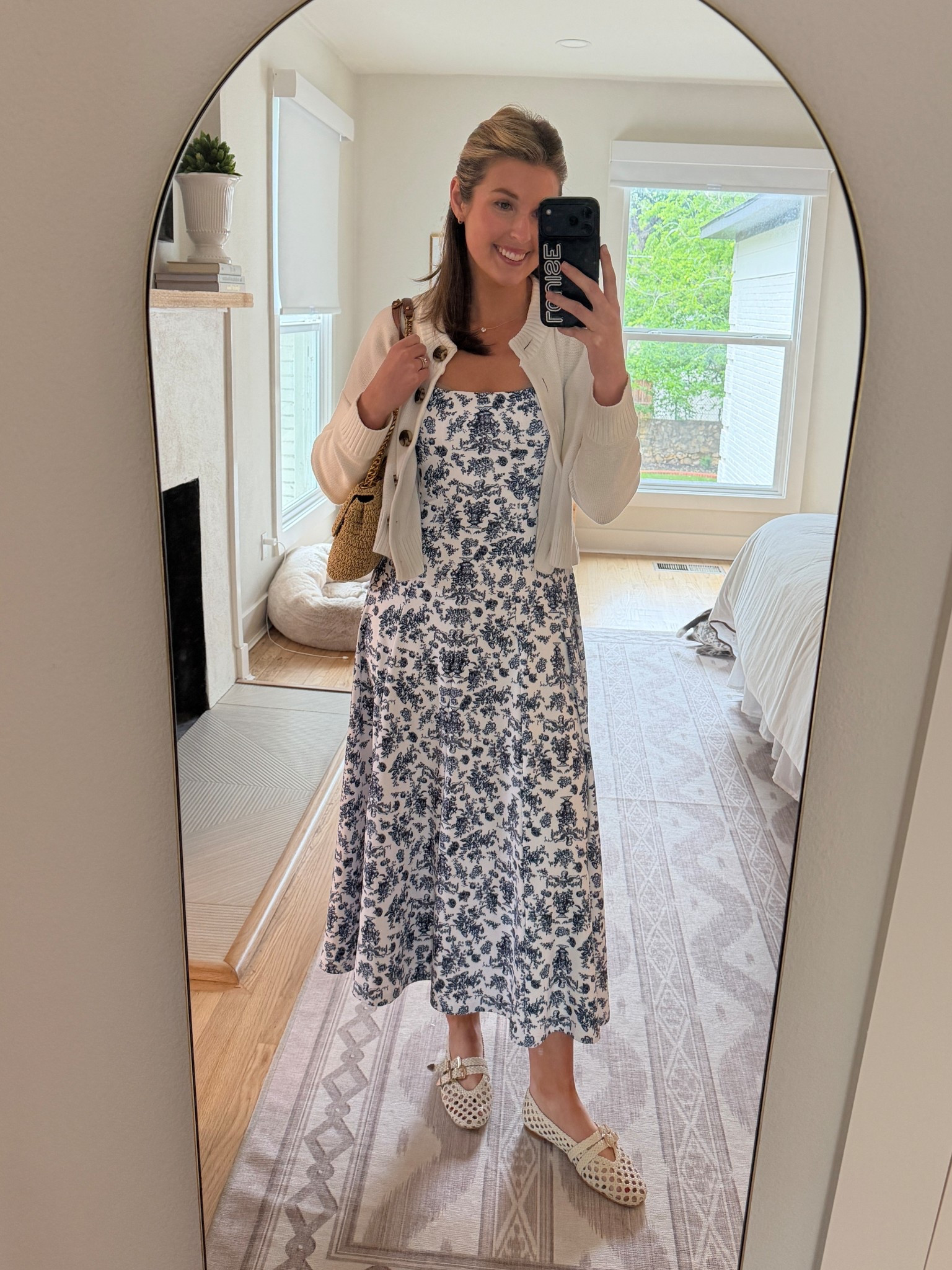 OOTD from yesterday! Wearing an XS in dress! Code LOUISE15