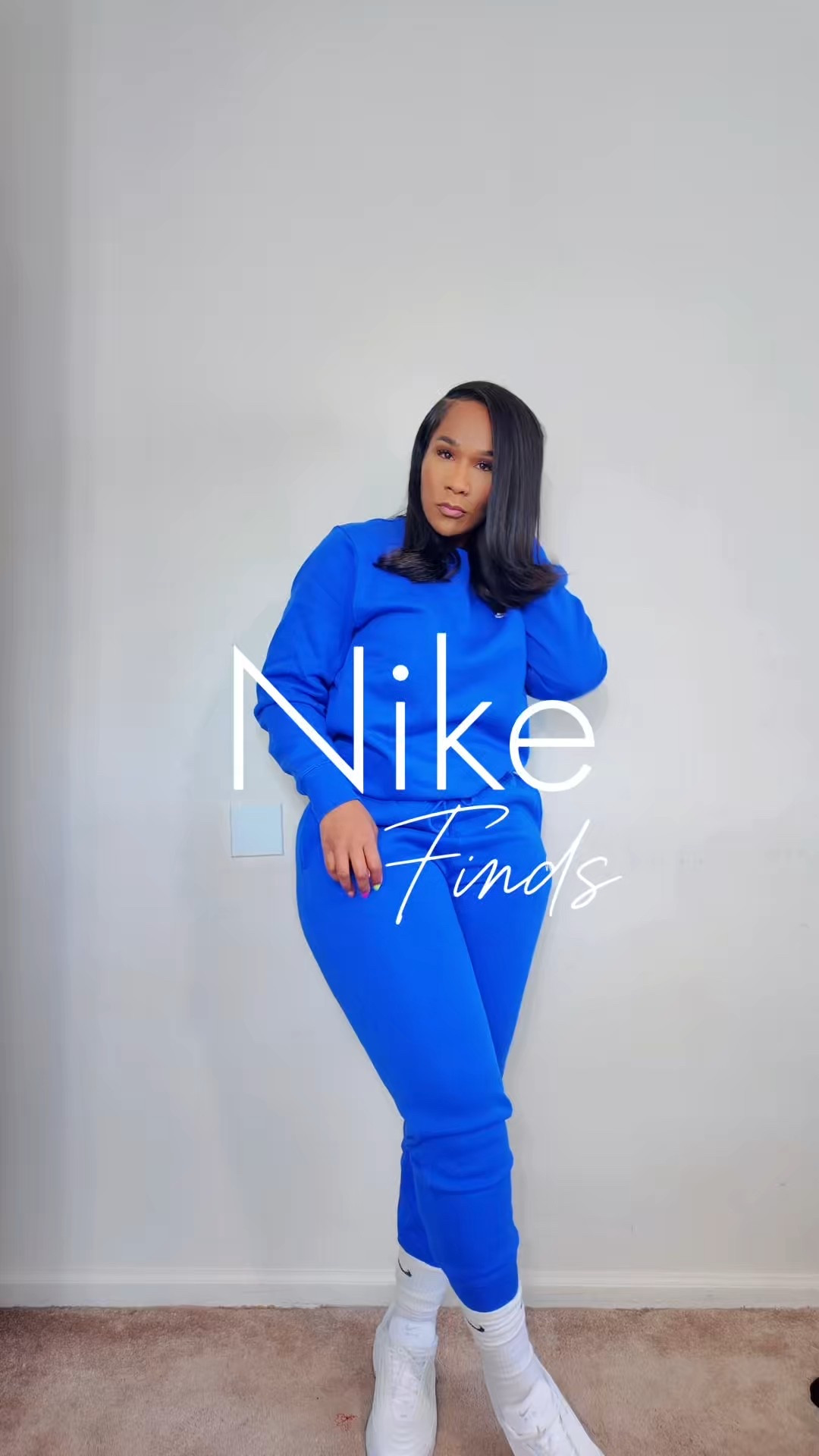 Nike fit check 💙

I'm 5’7 180lbs 
Top: Small
Bottoms: Large

#LTKFallSale #LTKFindsUnder100 #LTKActive