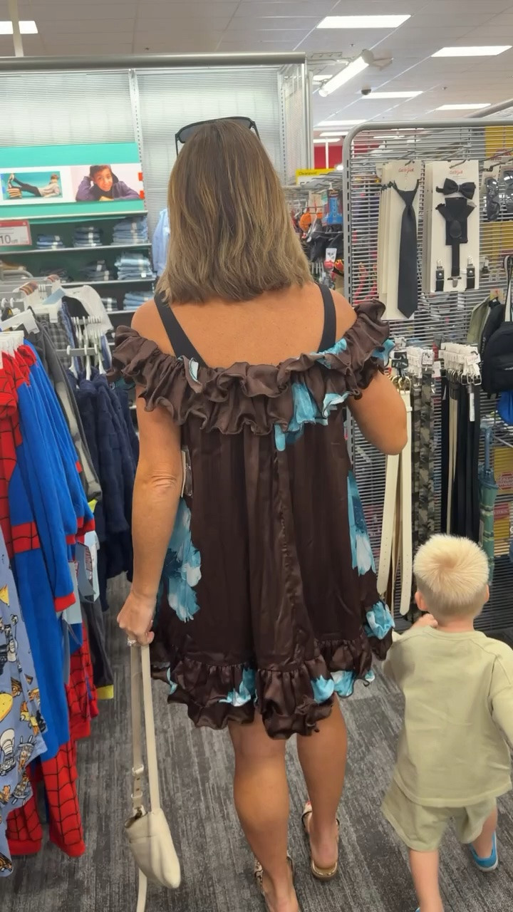 Should she get it?! 😂 just saw it’s on sale too!

#LTKootd