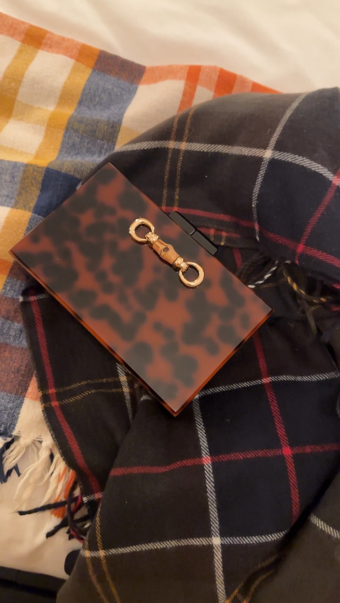 Dinner accessories from last night. Tortoise clutch with bamboo horse bit & Barbour wool scarf.

#LTKItBag #LTKSeasonal #LTKOver40