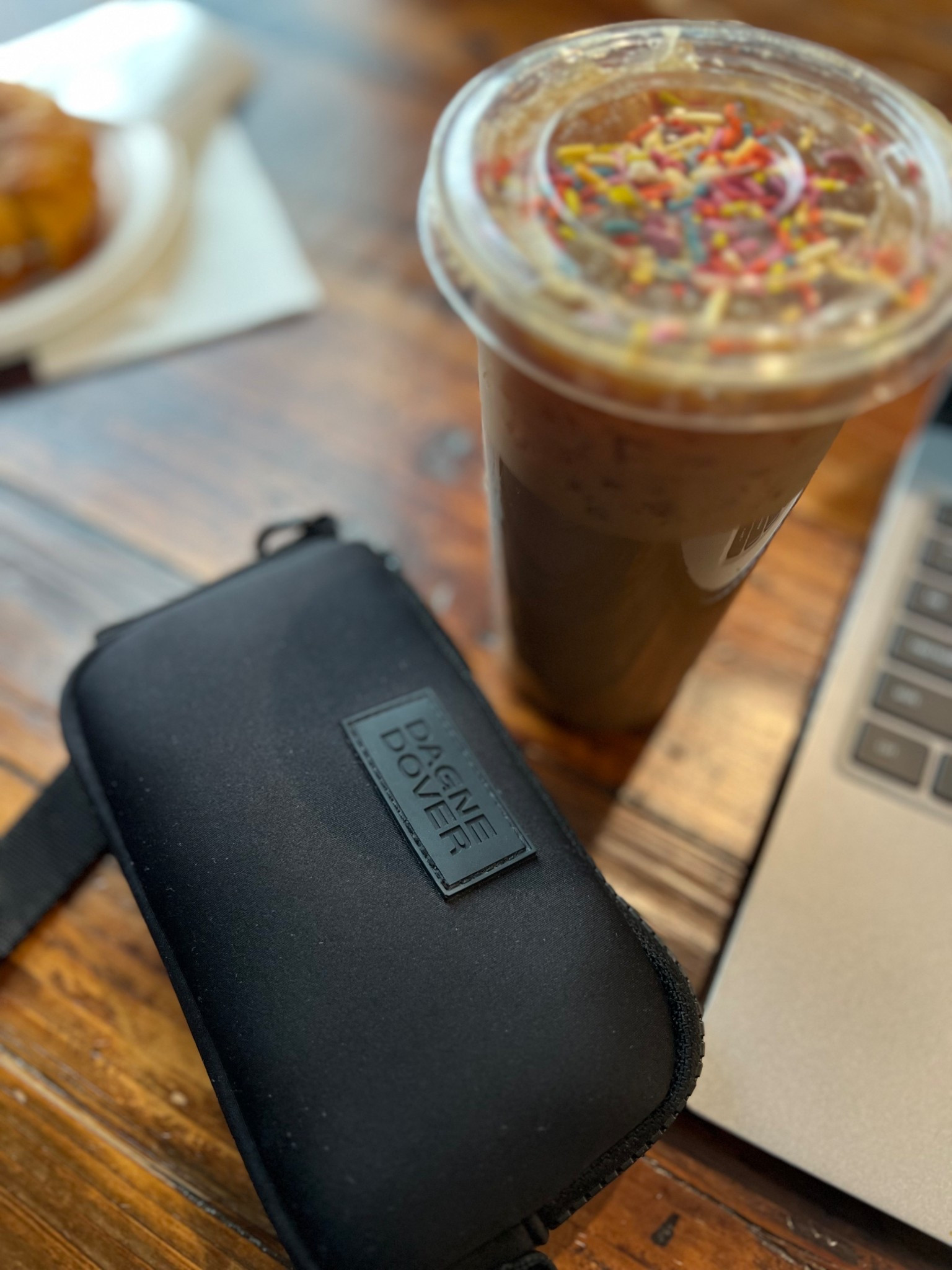 Traded my LuLulemon crossbody for a Dagne Dover. I like how structured this crossbody is and there’s so many options for sizes!