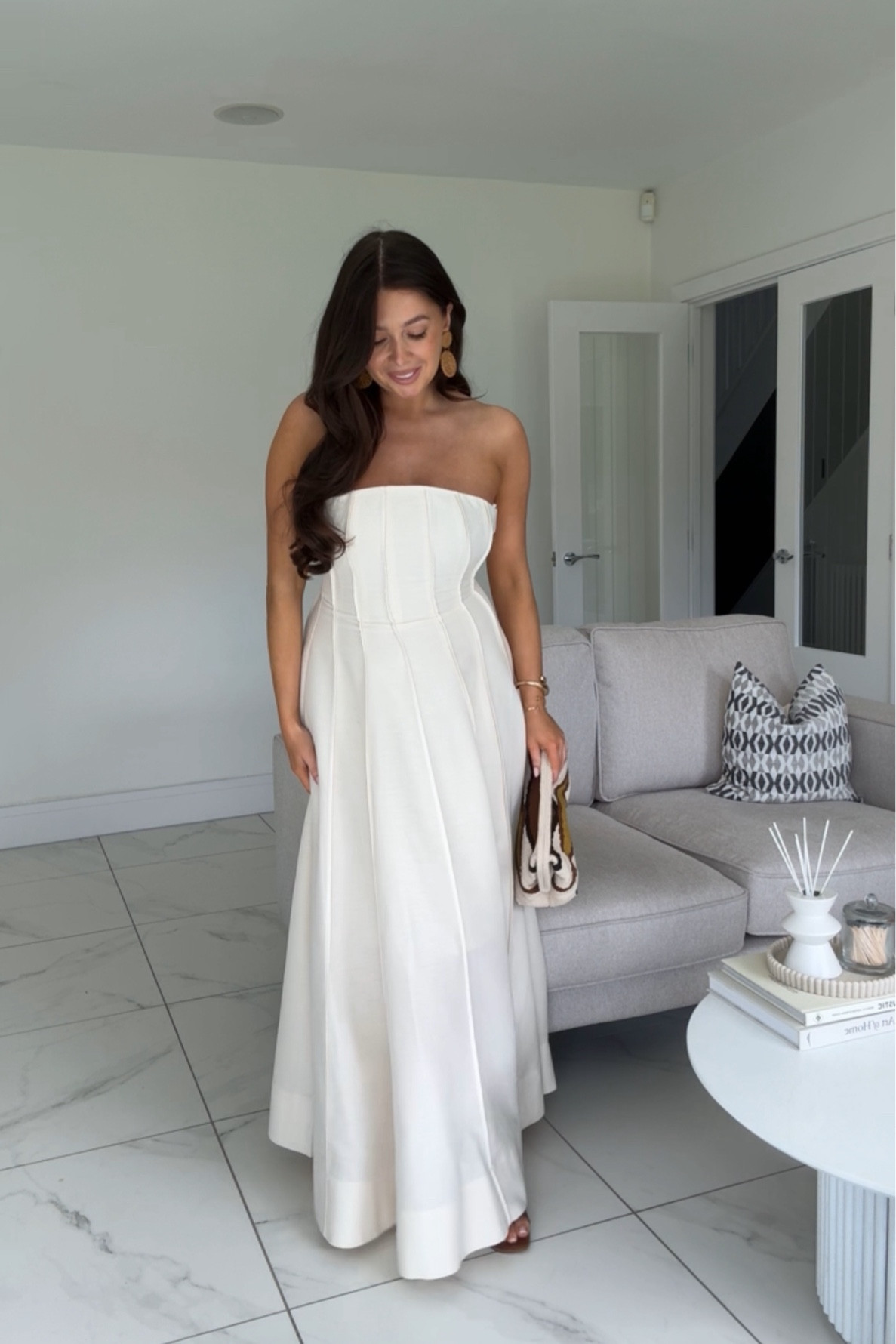 bandeau maxi 

holiday dress | holiday outfits | bride to be | maxi dress | H&M

#LTKeurope #LTKfindsunder100 #LTKtravel