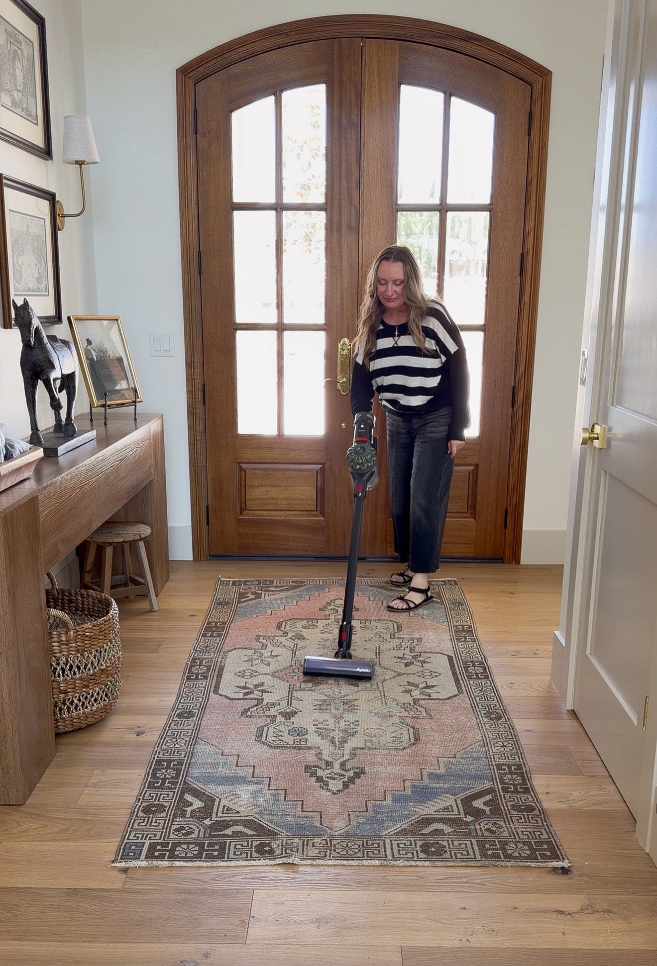 #Ad I partnered with @Target and @dysonusa to share the new Dyson V8 Cyclone Cordless Vacuum #TargetPartner #DysonPartner