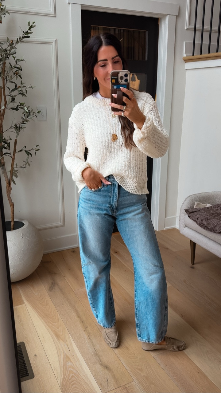 Wearing this target sweater in a size medium and jeans in a 27! This sweater comes in other colors and I have it in red too. 

Target fashion, Target finds 


#LTKBeauty #LTKootd #LTKSaleAlert