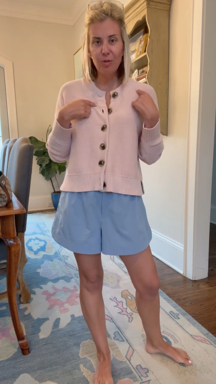 The layering piece of all layering pieces! The viral cardigan that you are wearing all year round. I wear XS. ￼

#LTKstorytime #LTKOver40 #LTKSeasonal