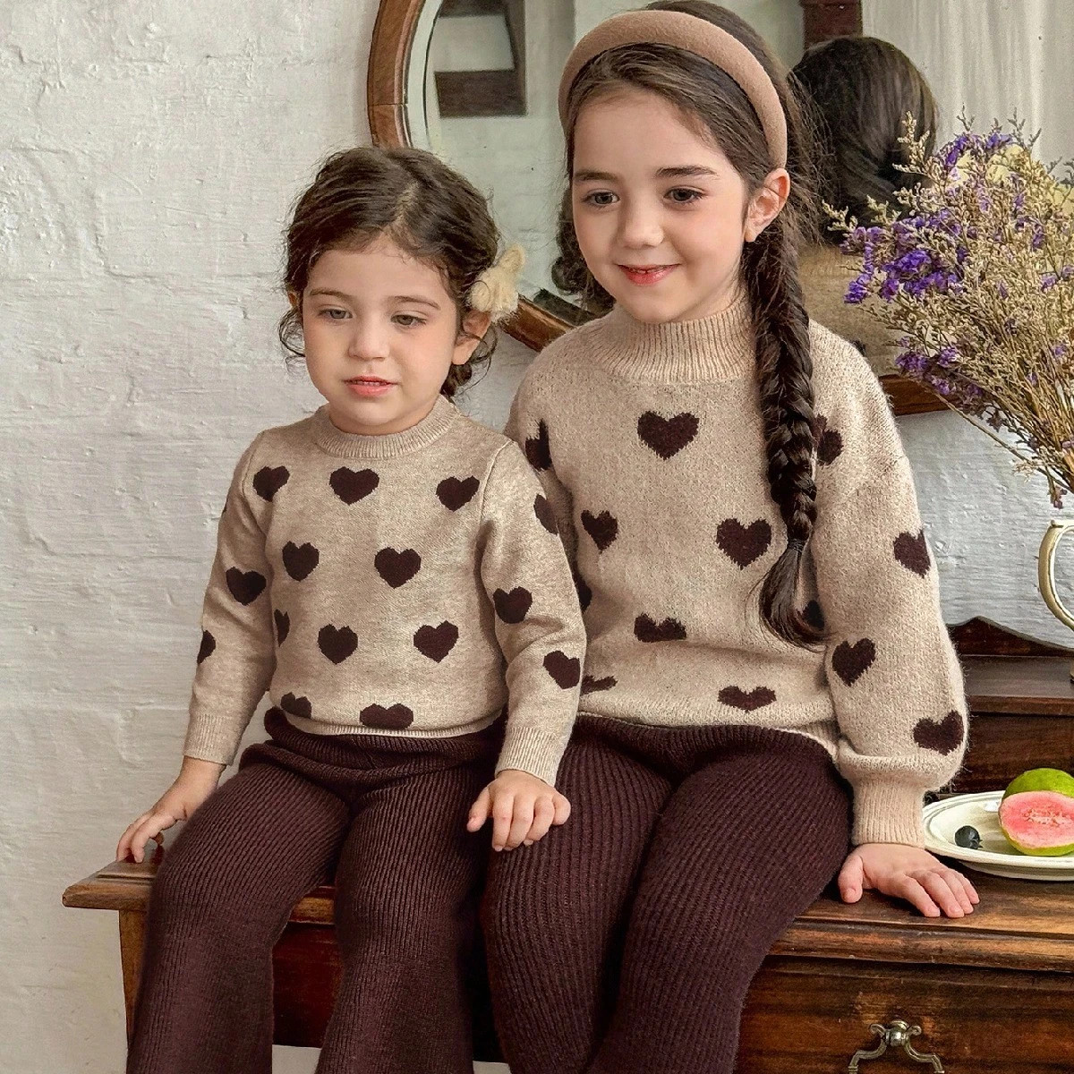LMoss Kids LMoss Young Girl 2pcs/Set Drop Shoulder Cute Heart Pattern Knit Sweater & High-Waisted... | SHEIN