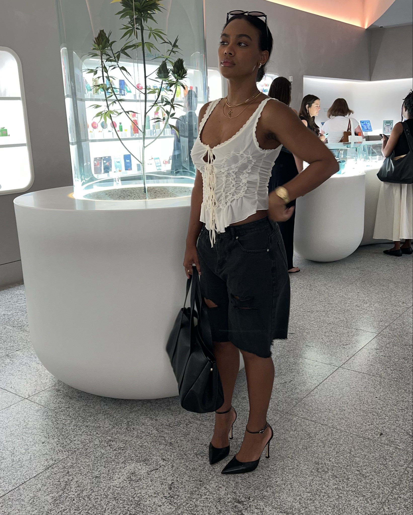 Casual summer outfit 

#LTKStyleTip #LTKFindsUnder100 #LTKSeasonal