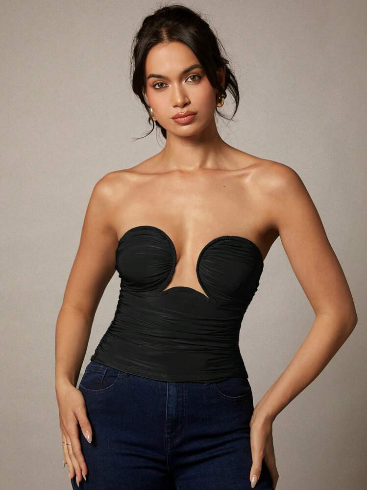 Silquee Women's Solid Color Bandeau Minimalist Fitted Top, Casual Resort Wear | SHEIN