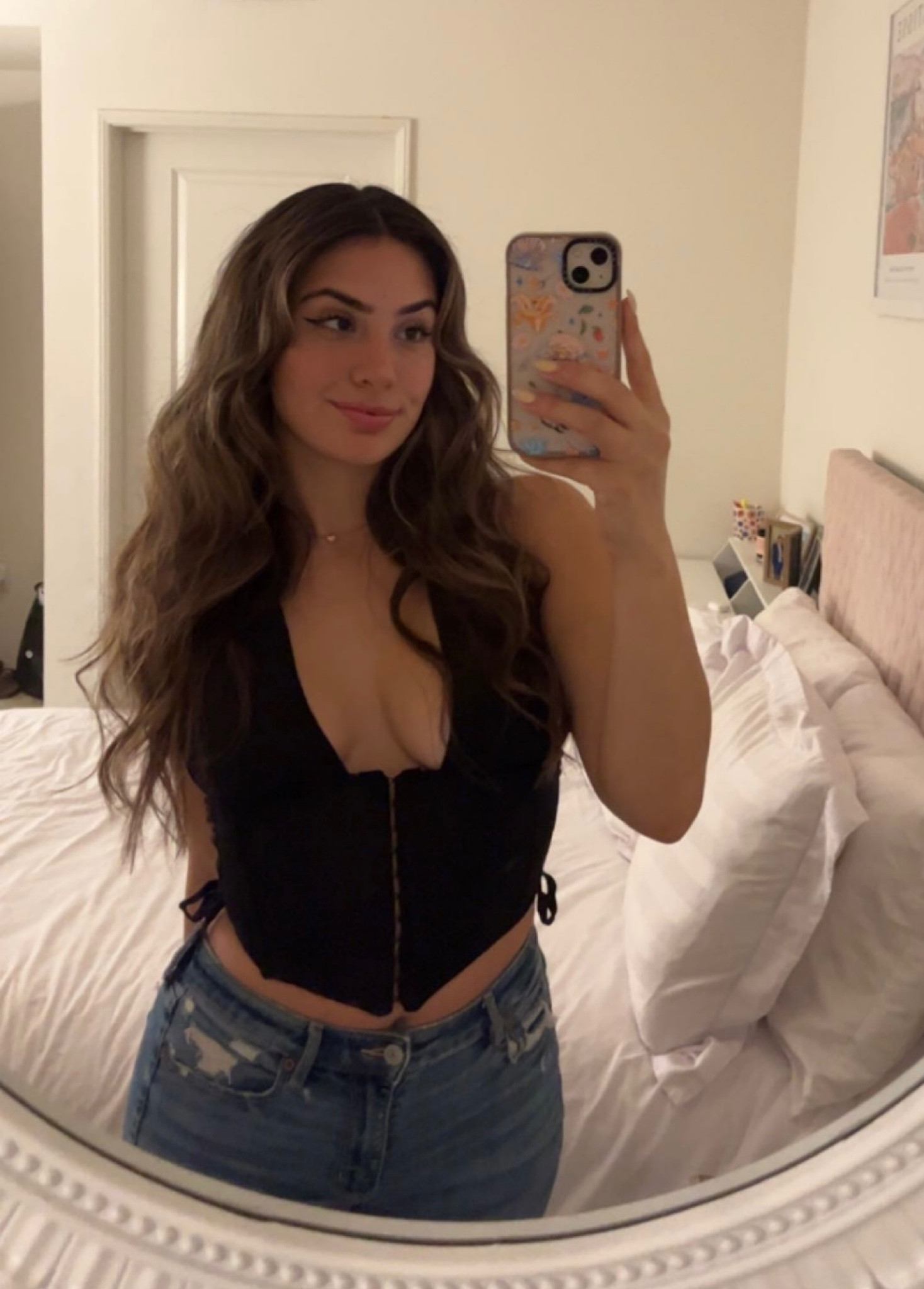 love a simple going out top that makes the yiddies look bomb

#LTKparties #LTKstyletip #LTKU
