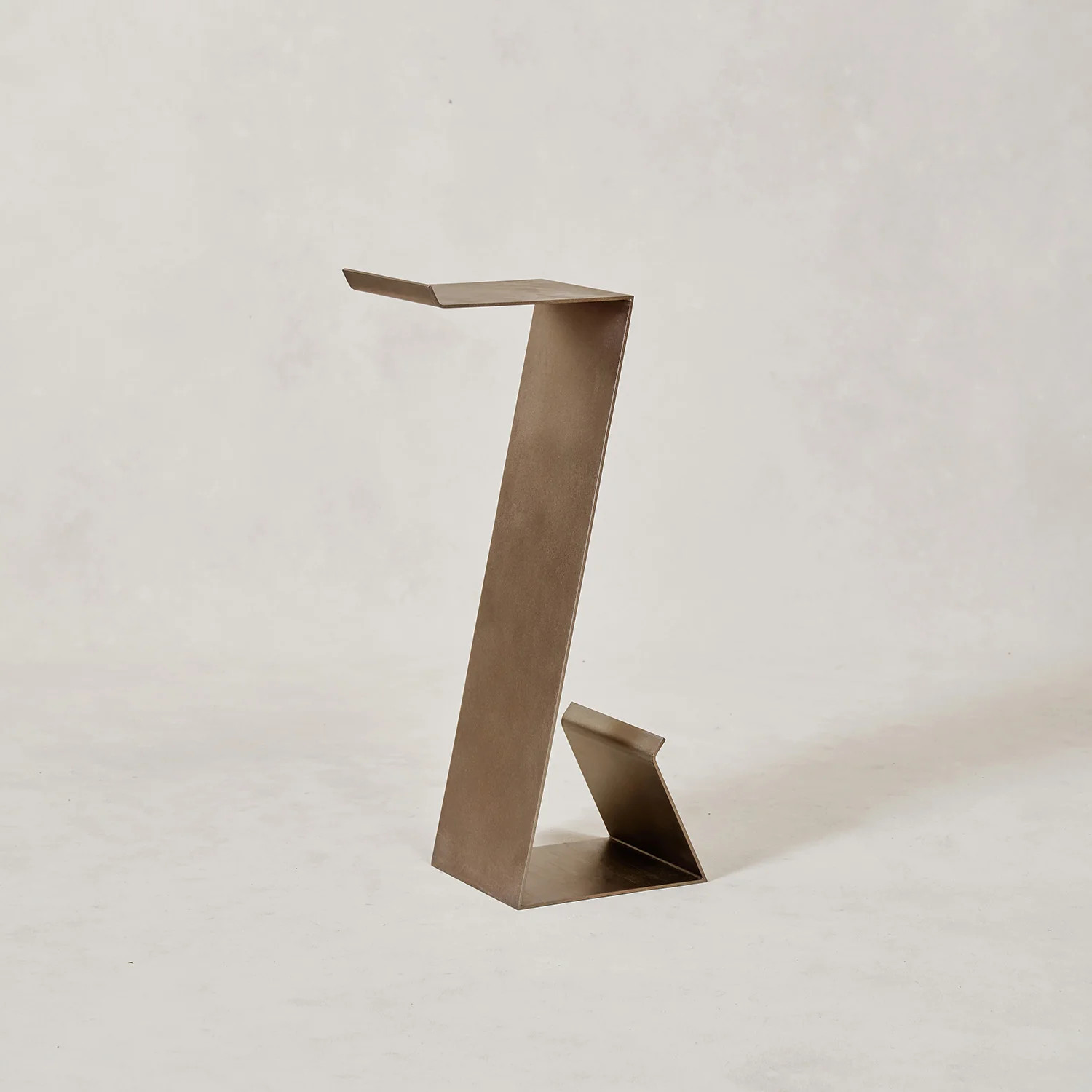 Zig Zag Cocktail Table | House of Leon