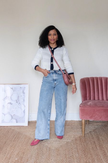 Wide leg jeans outfit - the jeans styled with a boxy, knitted cardigan, ballet flats and cross-over bag. 
Spring outfit
Petite outfit 

#LTKstyletip #LTKSeasonal #LTKeurope