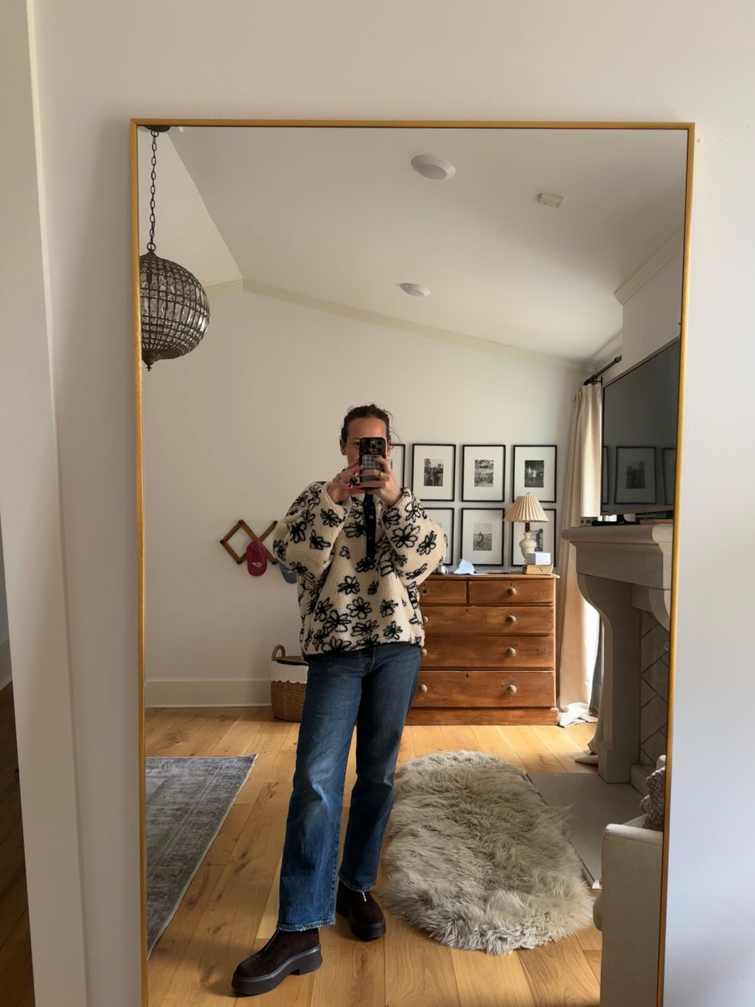 Best Levi’s I’ve ever had and some of my all-time fav jeans. The fit is great. The ribcage ankle Jean and they come in different lengths which is great for me being 5’4”. Perfect crop length. Loving these boots too! I was wanting something other than my cowboy boots and blundstones, and these are perfect. Not as comfy as my blundstones, and almost wish I’d just tried a half size up bc they’re a little narrow, but I really love them so much and am glad I got them! Pullover is from the Golden Hanger and Parke has a similar one you can search on Poshmark!