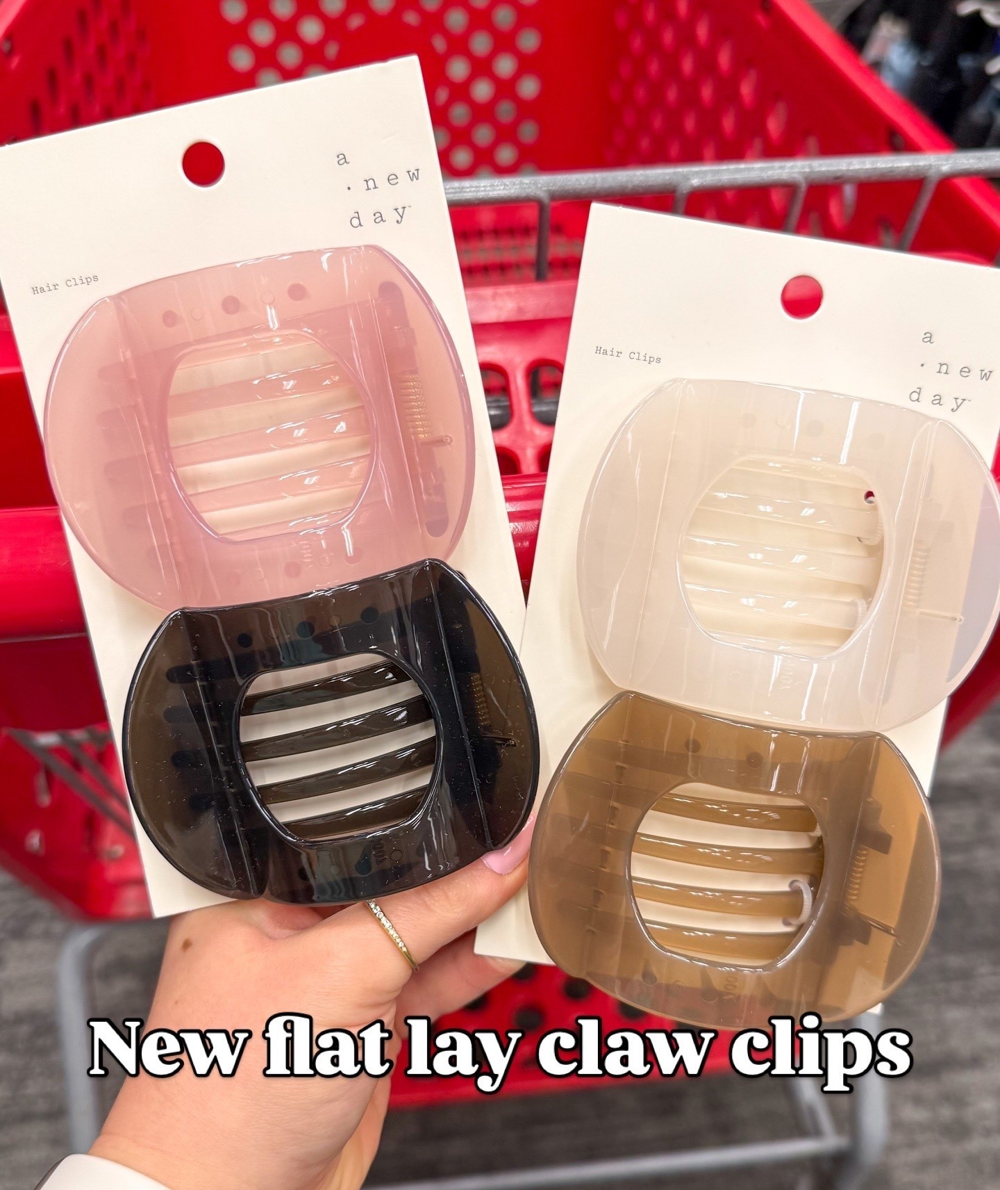 Loving these new flat-lay hair clips 

#LTKBeauty #LTKselfcare #LTKSeasonal