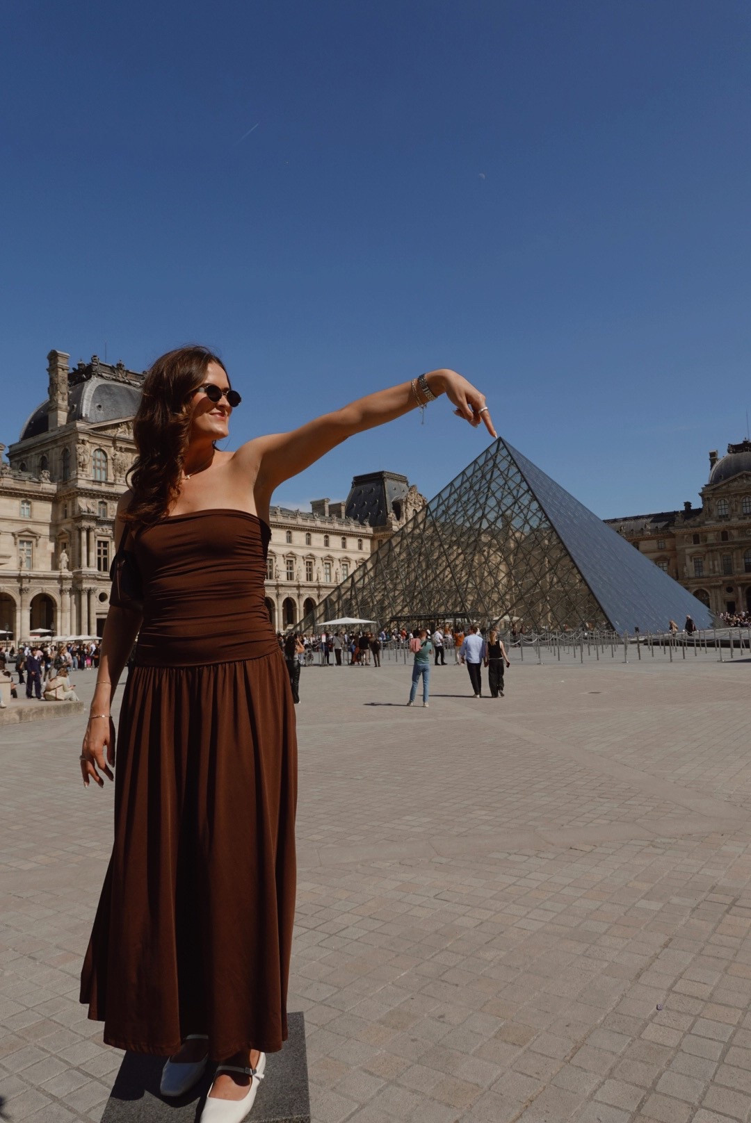 the perfect dress for your euro summer!! 

European summer, Paris outfits, Europe outfits, summer outfit, summer fashion, spring fashion 

#LTKTravel #LTKStyleTip