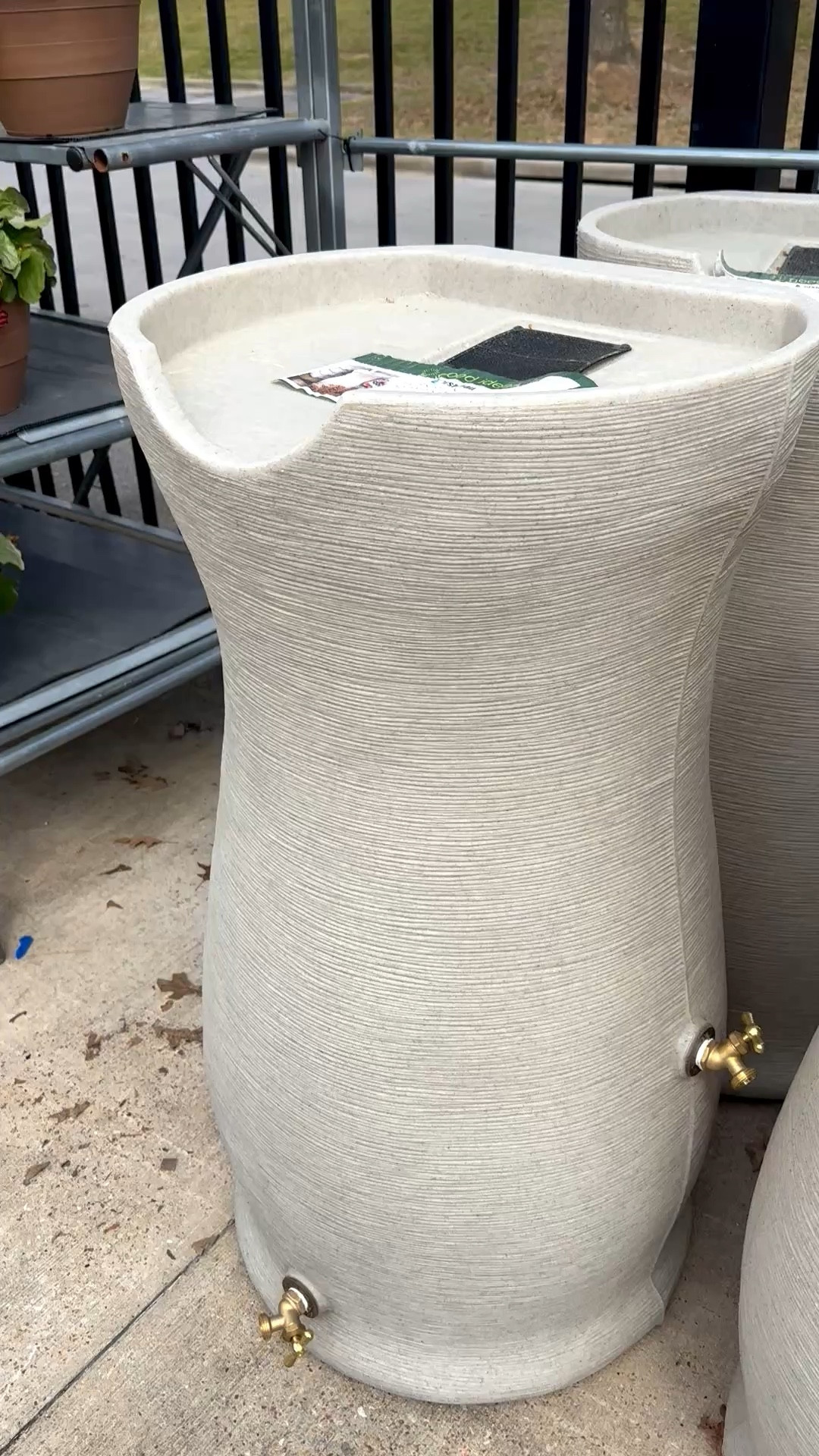 Boujee rain catchment rain barrel under $100 from Walmart! 
Emergency Prepper 