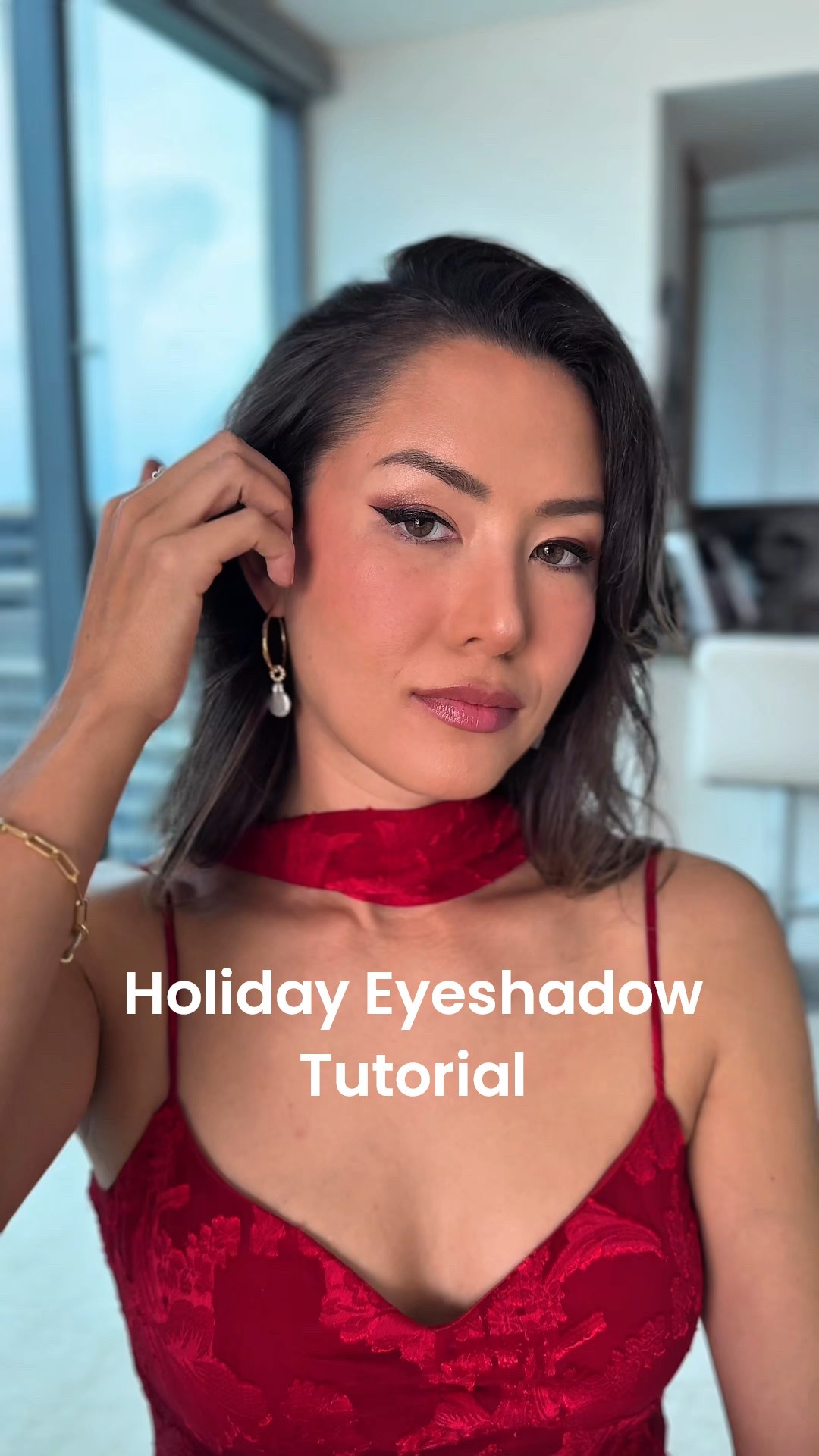 The easiest prettiest eyeshadow look! The caviar eye stick is rosegold, the second shimmer color is strobe, and the shadow color I used was mulberry! Also you can use any angled fluffy eyeshadow brush but if you want the same exact one I have here which is dual sided, I used the kiko Milano angled one, linked! 

#LTKHoliday #LTKBeauty