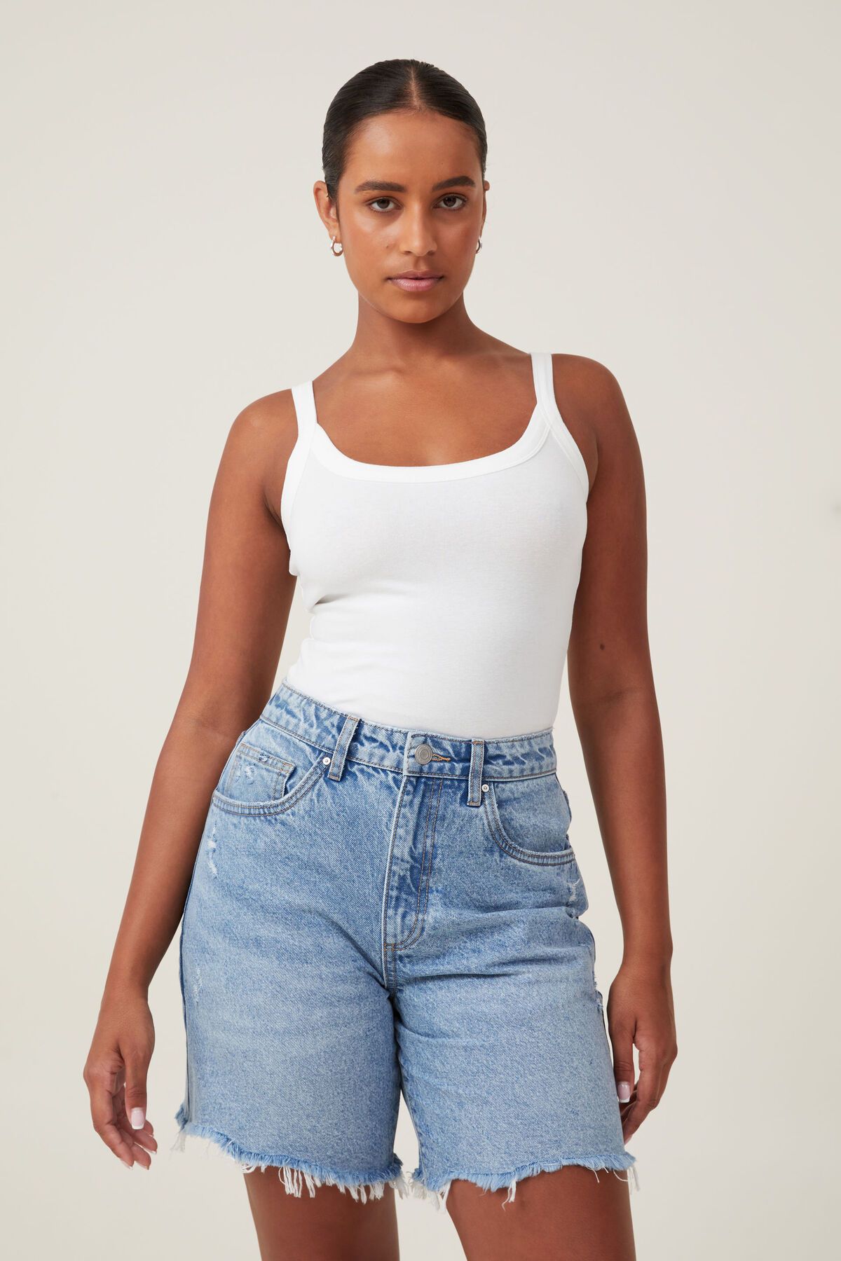 Curvy Relaxed Denim Short | Cotton On (US)