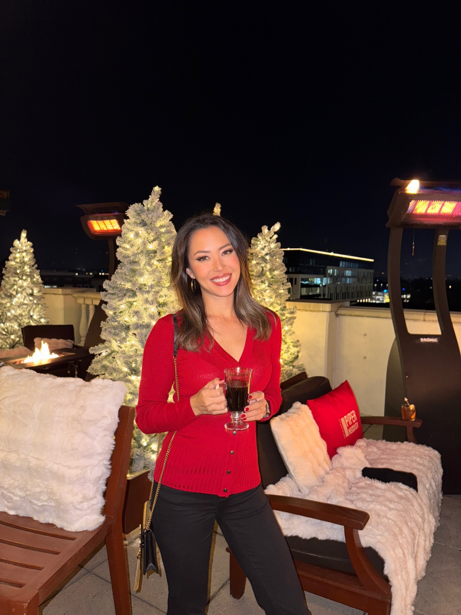 Cozy merino wool cardigan in XS 

#LTKSeasonal #LTKHoliday #LTKSaleAlert