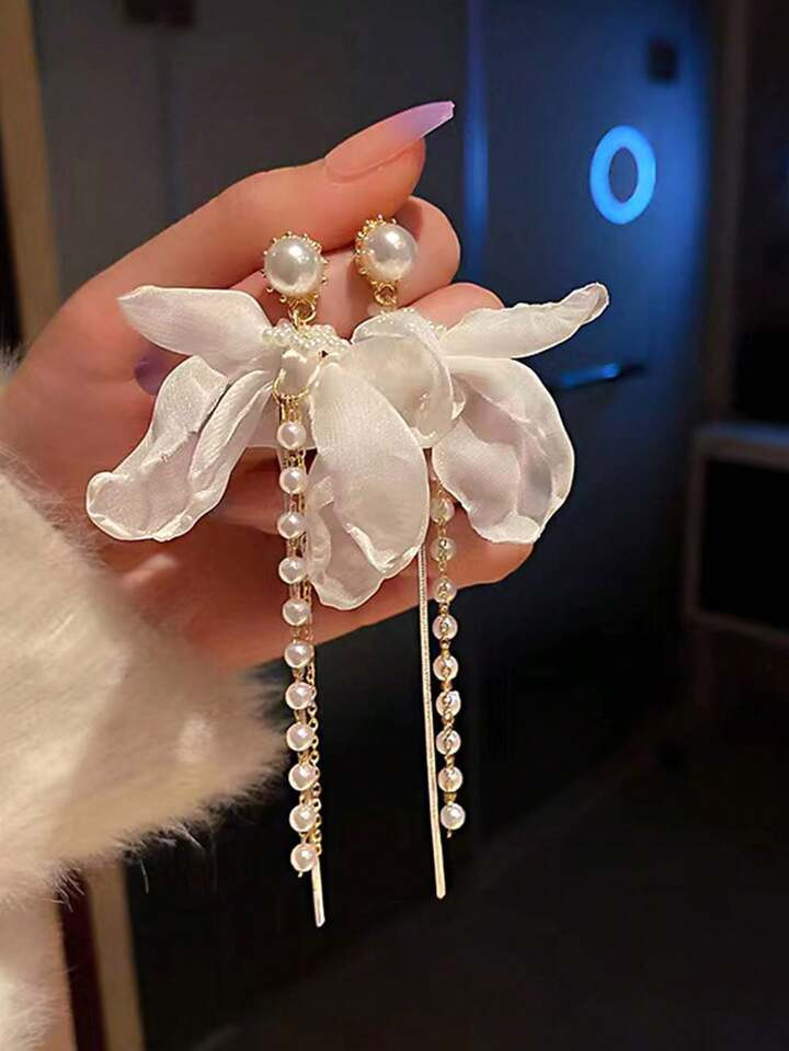 1pc Faux Pearl & Bow Decor Drop Earrings Copper Jewelry | SHEIN USA | SHEIN