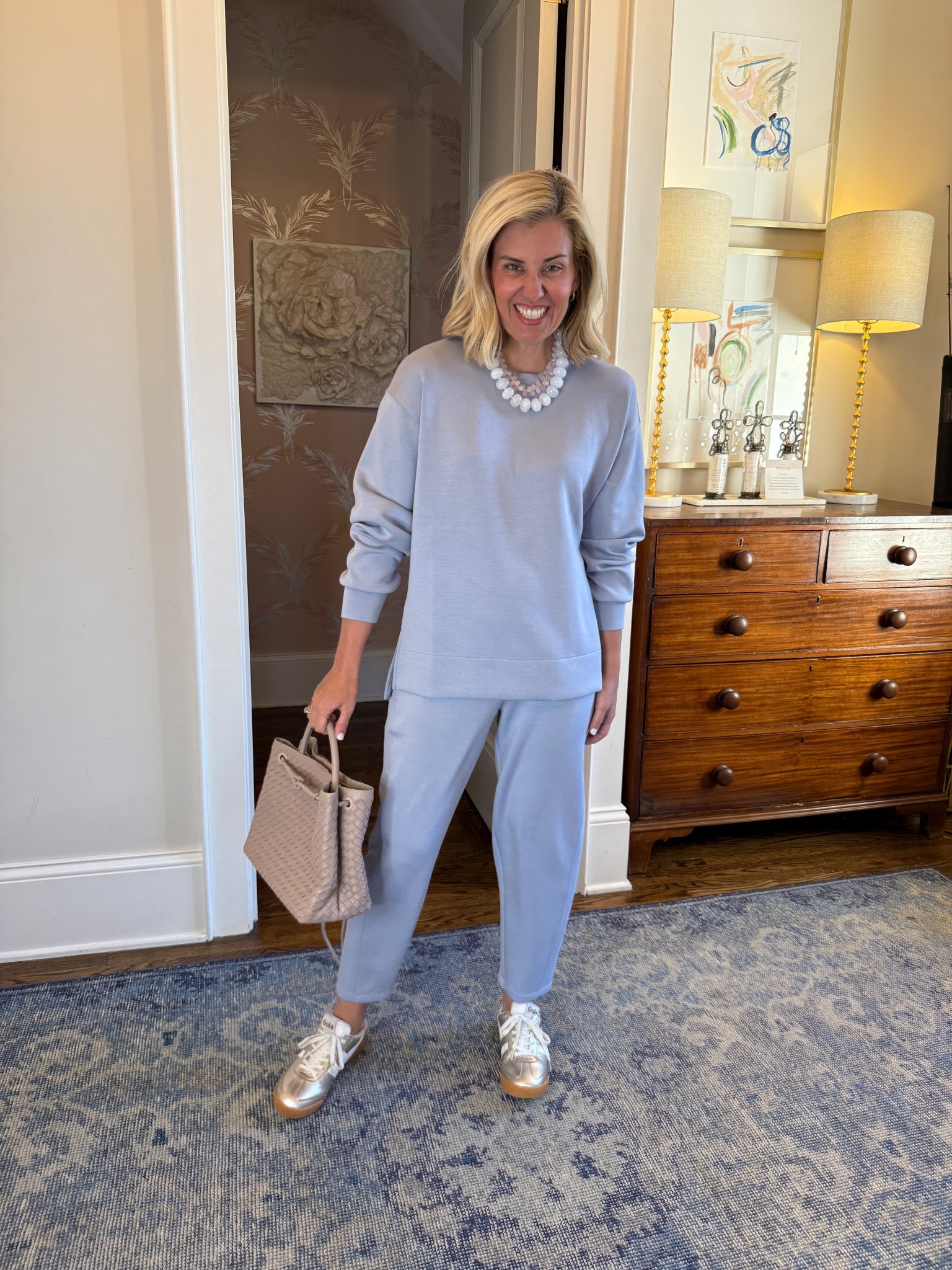 This color is oh so good! I told y’all…. I will buy the barrel pant in every color forever! 

Tops - xs 
Pants - petite small 
Leggings - 7/8

*be sure to use code LTKSPANX for 20% off (almost) sitewide through 3/15!

#LTKSpringSale #LTKPetite #LTKSaleAlert