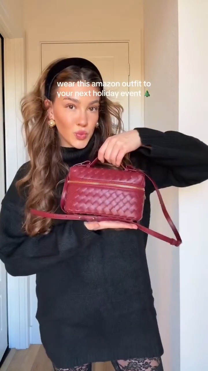 Easy but elevated Amazon holiday outfit! 

#LTKFindsUnder100 #LTKHoliday #LTKootd