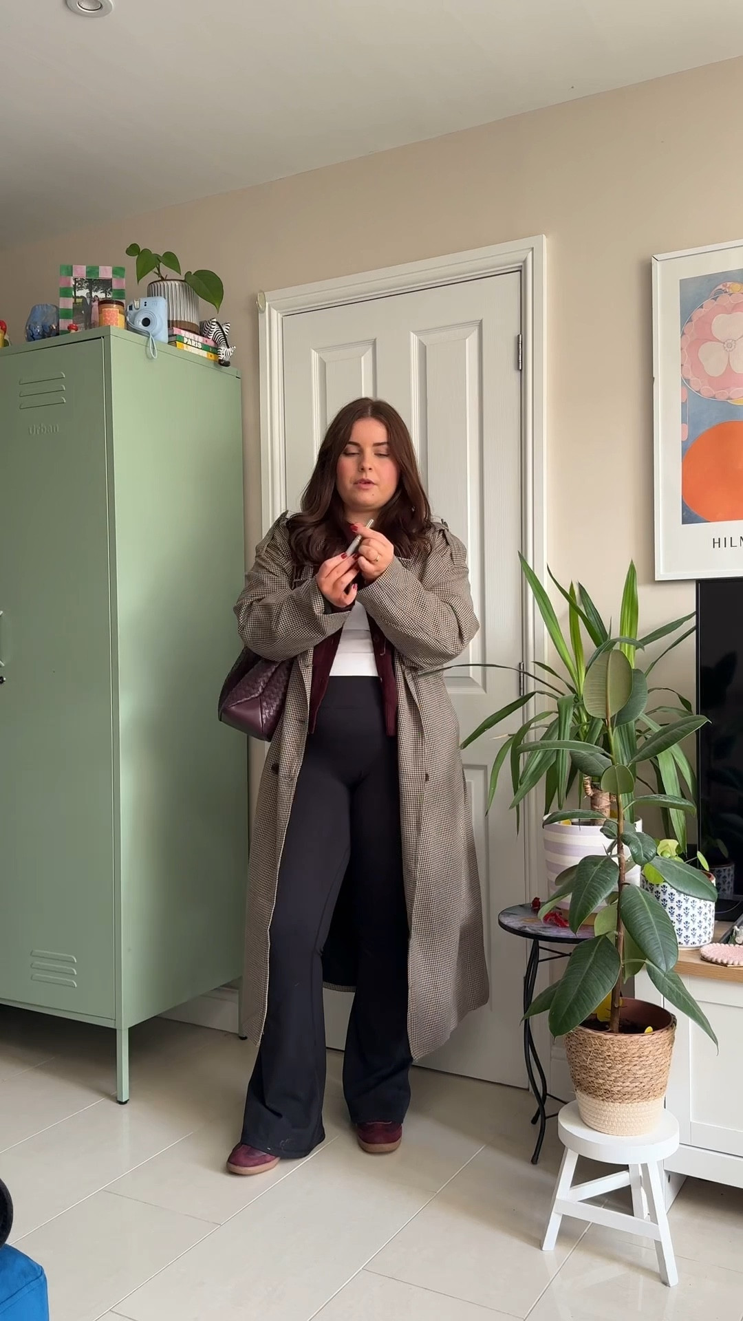 I wear a 14 in the 24/7 Revitalise flares from Lovall! You can use LOVALLABINUNN10 for money off!

#LTKuk #LTKmidsize #LTKwinter