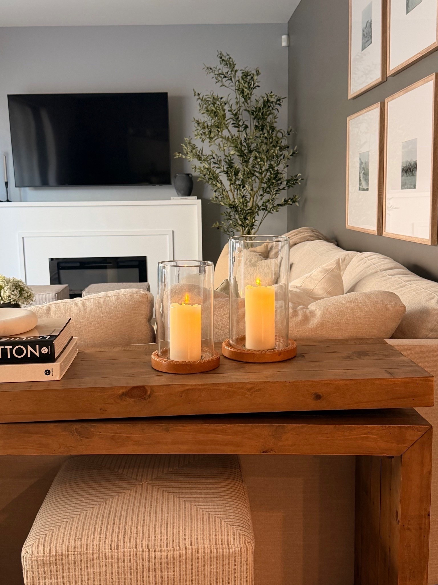 Styling the console table behind our couch 🤍🕯️

#LTKHome