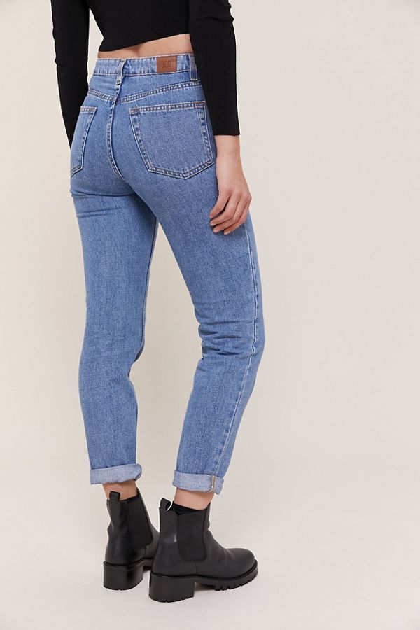 BDG High-Waisted Mom Jean - Light Blue Wash | Urban Outfitters (US and RoW)