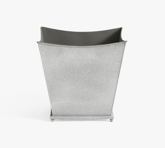 Estate Planters | Pottery Barn (US)