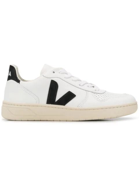 V-10 leather low-top sneakers | Farfetch (UK)