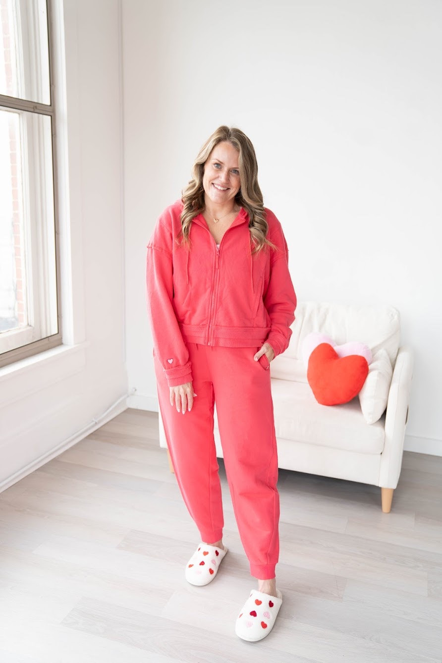 The cutest Valentine’s Day outfits!

Target fashion  winter fashion  matching set  casual outfit  sweatpants  winter outfit  Galentine’s Day outfit  trendy fashion  mom outfit

#LTKgrwm #LTKootd #LTKmomlife