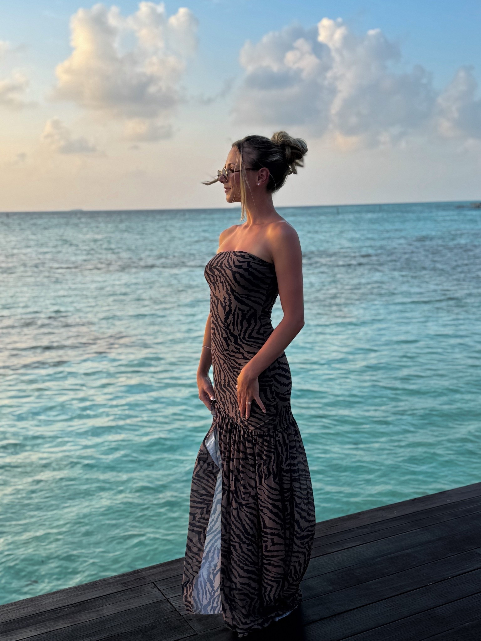 Dinner in the Maldives 🦓 Resort Wear 

#LTKootd #LTKPetite #LTKTravel