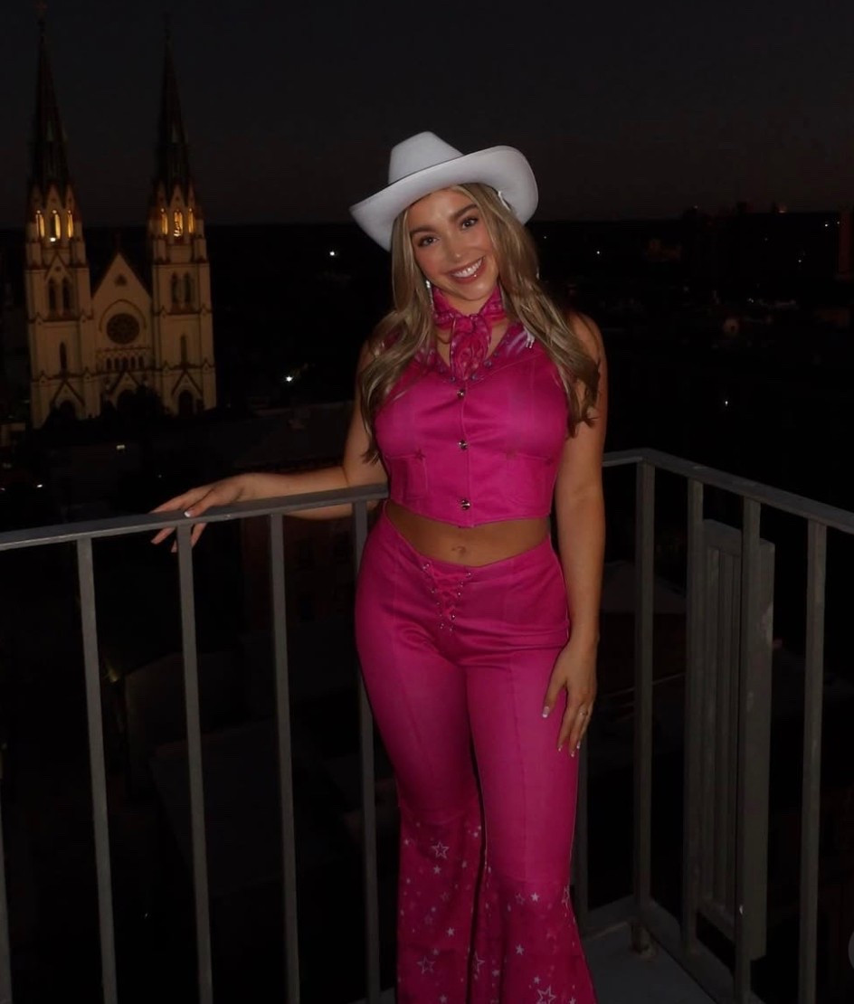 Happy Halloween! 🎃👻 

Last-minute Halloween costume idea that I threw together last year. I got everything to become “Barbie” 
 from Amazon 💕— super easy and Prime shipping saved the day. Linking the full outfit and accessories here if you’re still deciding!

#LTKHalloween #LTKHoliday #LTKSeasonal