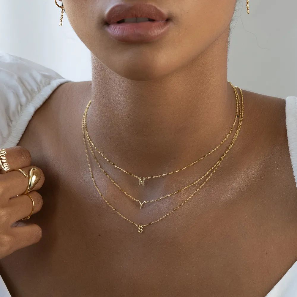 Inez Initial Necklace - 14K Solid Gold | Oak & Luna (US)