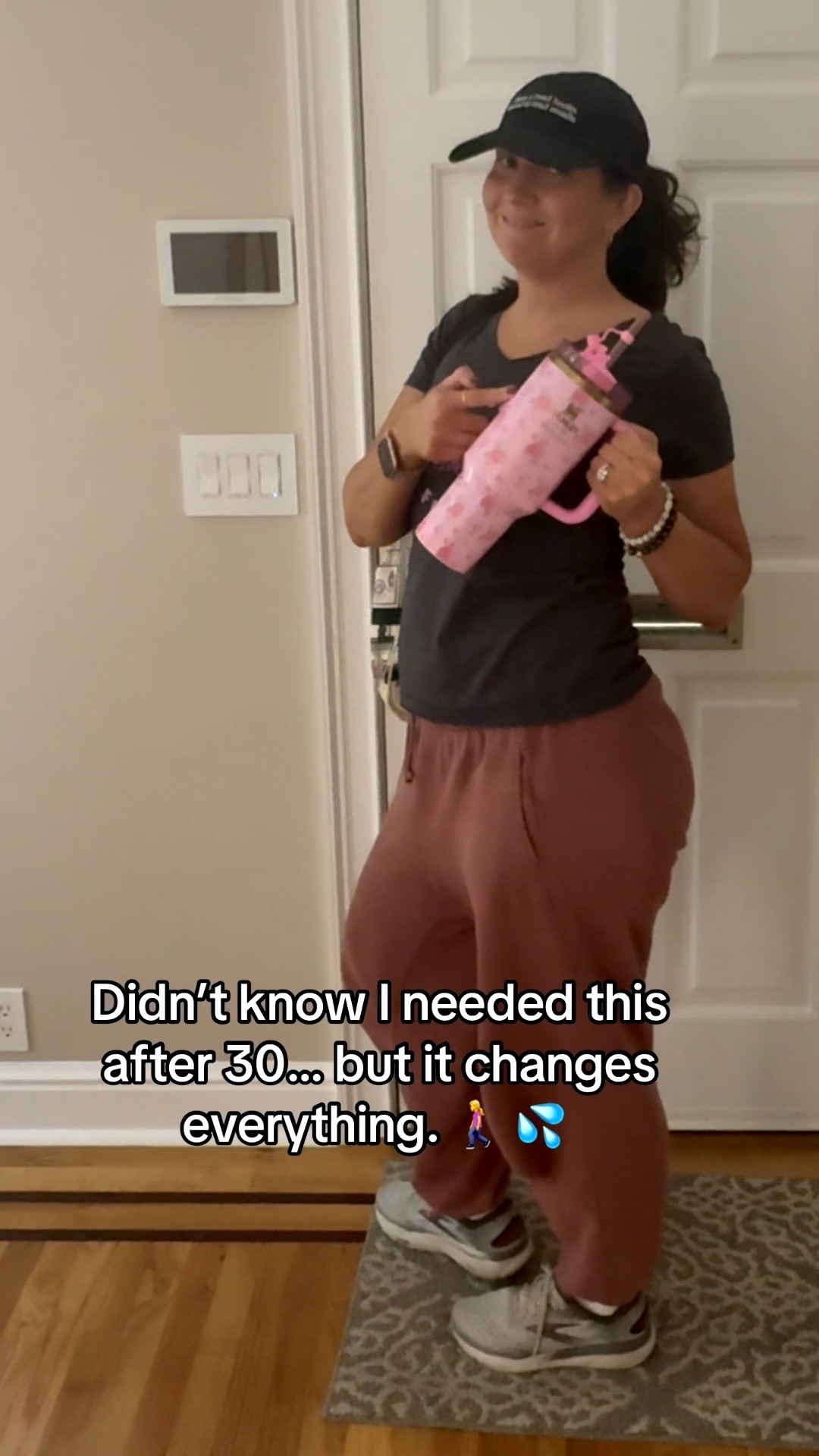 Energy hacks for life after 30 🚶‍♀️💧 What’s your daily non-negotiable? #WellnessTips #HealthyLifestyle #WomenOver30 

#LTKActive