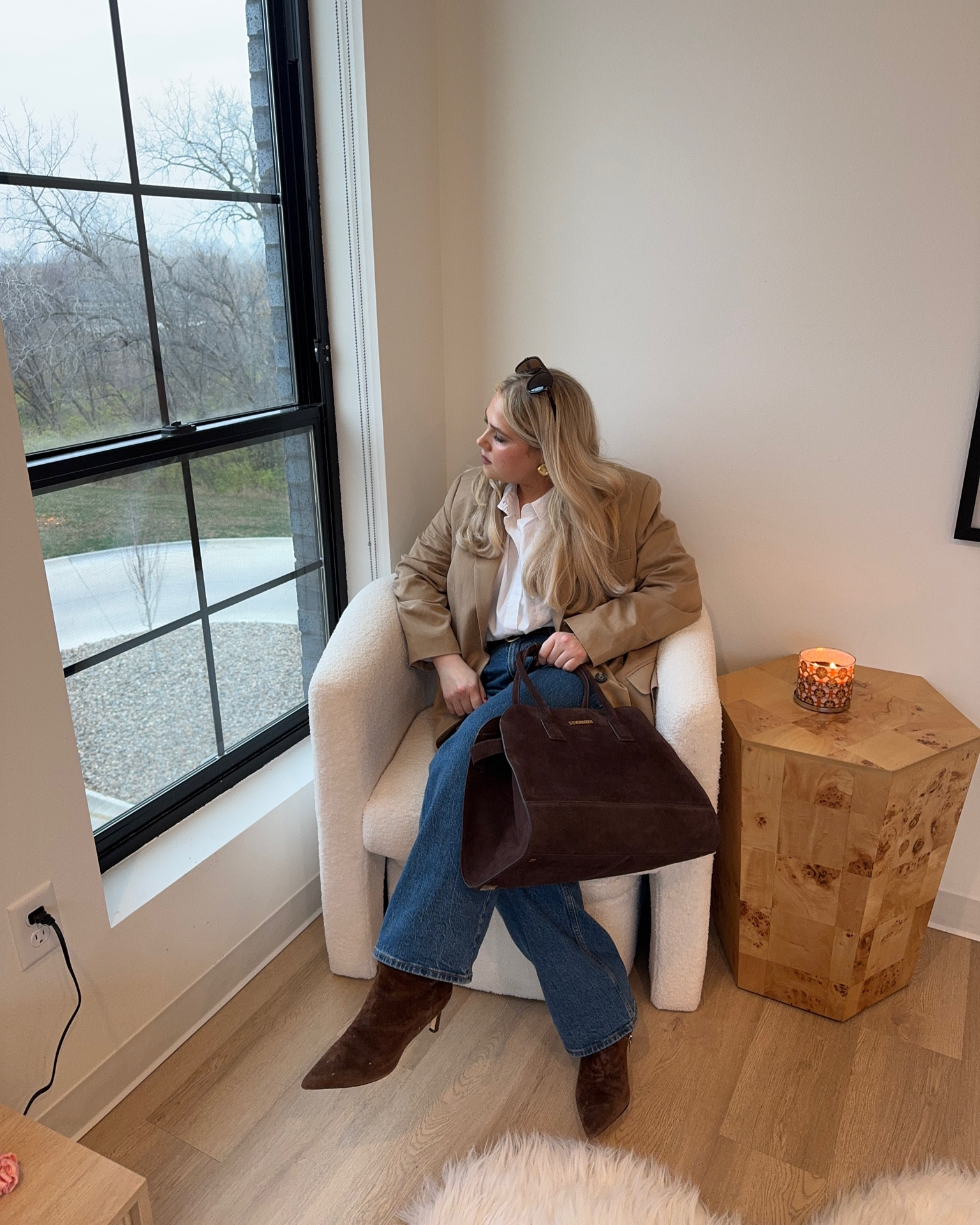 Baby, it’s too cold outside for a photo shoot ❄️ will never get over how much I love this bag + boots combo 



#LTKSeasonal #LTKGiftGuide #LTKMidsize