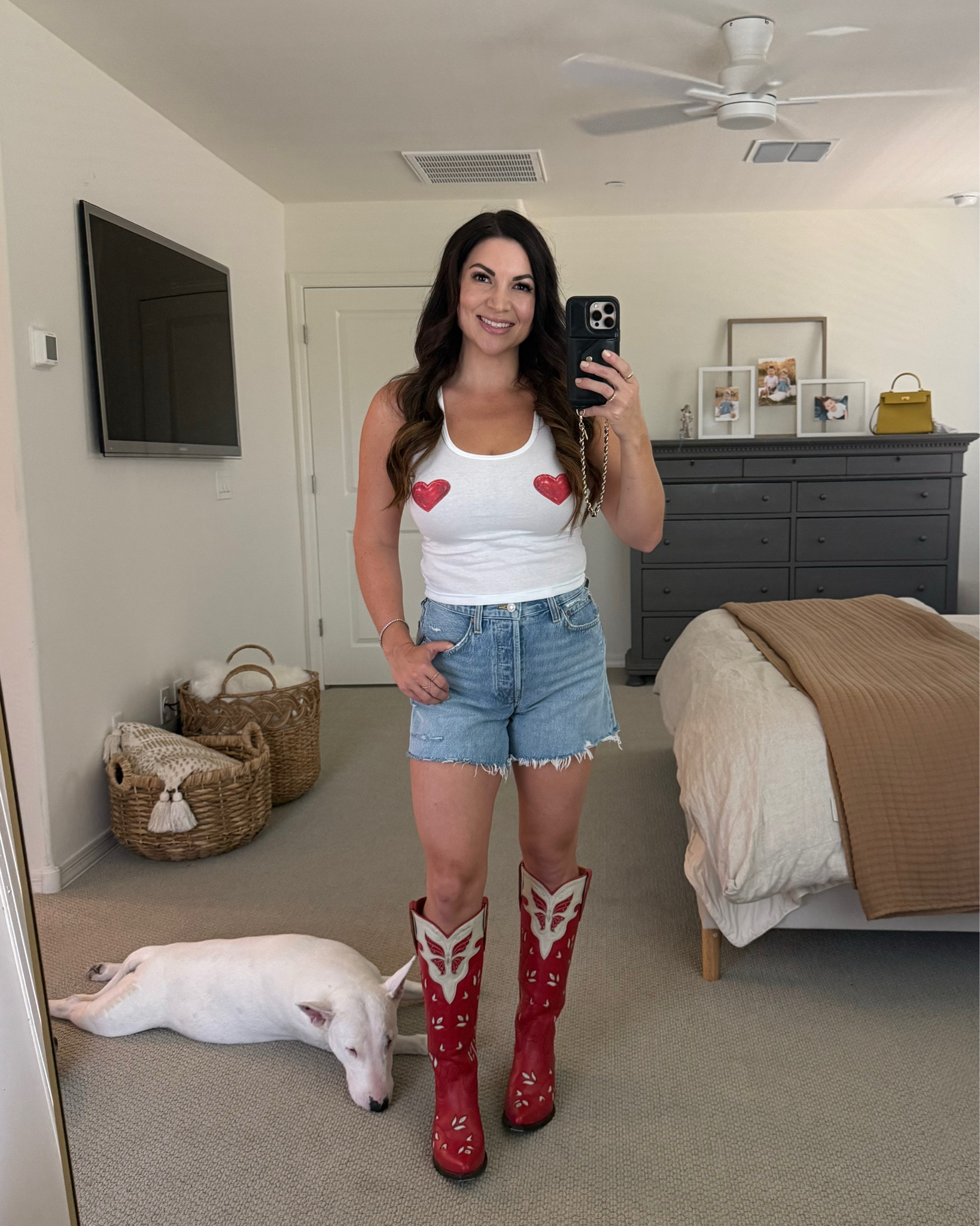 Desert bound… bringing a little extra ❤️‍🔥 to Stagecoach. Just some fun tanks and a full tank of gas 😌

#stagecoach #stagecoachstyle #stagecoachoutfits #desertvibes #palmspringsstyle #festivalfits #countryfestival #countryconcert #westernstyle #cowgirlstyle