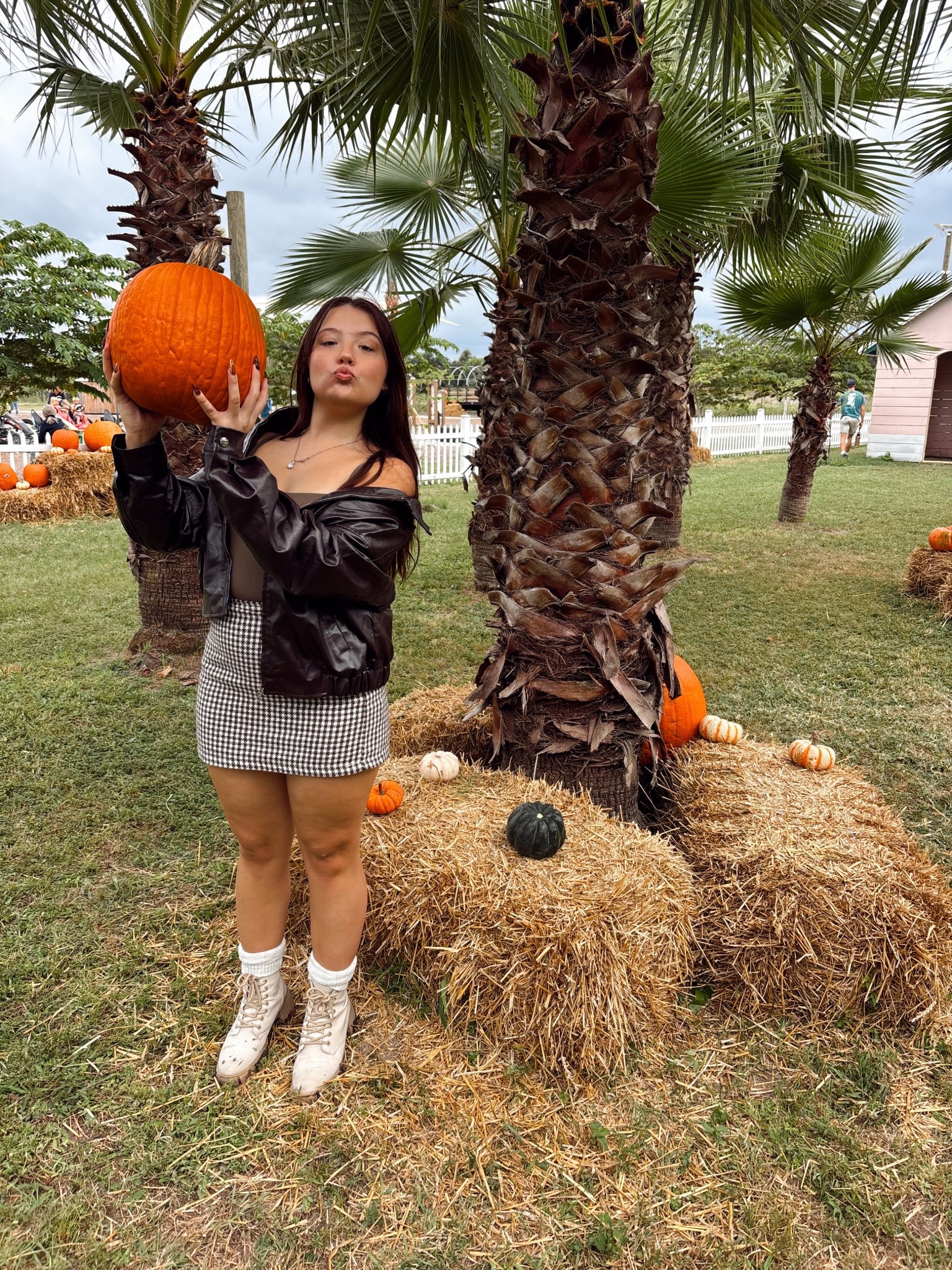 Fall fashion outfits inspo for a pumpkin patch or farm day! 

Fall fashion, cozy outfits, neutral tones, layered looks, autumn style, chunky sweaters, knee-high boots, fall essentials, trendy jackets, plaid scarves, denim looks, oversized cardigans, seasonal staples, chic fall vibes, effortless layers, cozy chic, fall wardrobe inspo, casual street style, warm hues, fall outfit ideas.

#LTKHoliday #LTKStyleTip #LTKSeasonal