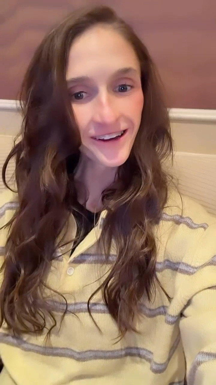 Cozy butter yellow sweater! 💛

#LTKootd #LTKdayinmylife #LTKgrwm