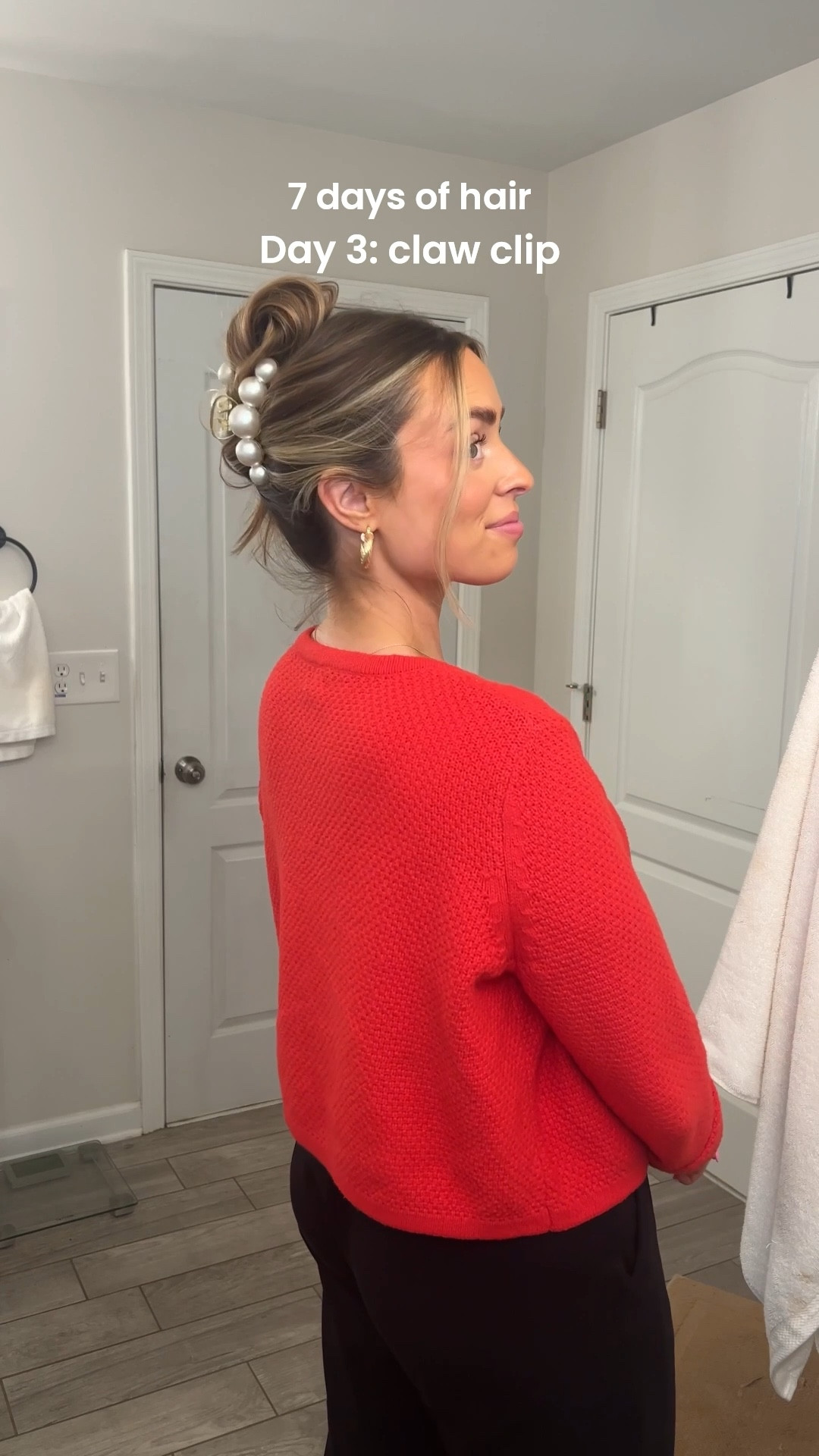 3/7 days of hair is the classiest (and easiest) claw clip style! 

#LTKBeauty #LTKFindsUnder50 #LTKStyleTip