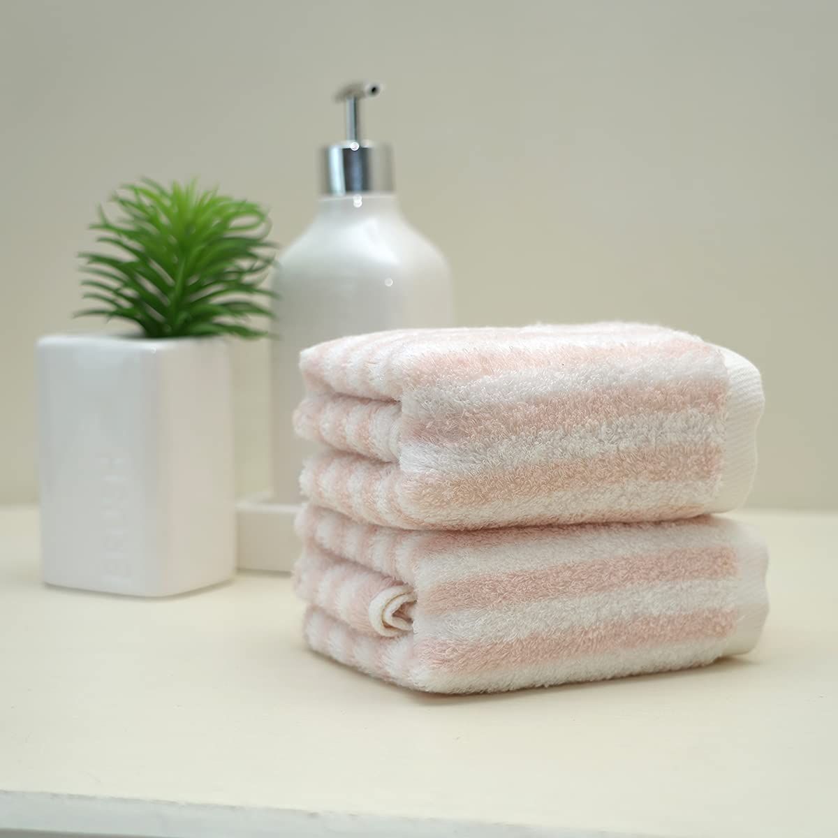 YiLUOMO Pink Striped Hand Towel Set of 2 Super Soft 100 Percent Cotton Ultra Absorbent Quick Dry Bat | Amazon (US)