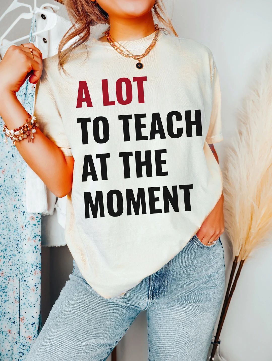 Trendy Teacher Shirt Swift Concert New Teach Back to School Funny Cute Birthday Comfort Colors Gi... | Etsy (CAD)