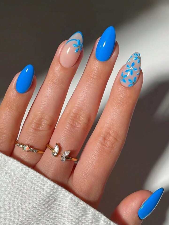 30pcs Blue Graffiti Flower Patterned Short Almond False Nail Set For Girls To Enhance Their Elega... | SHEIN